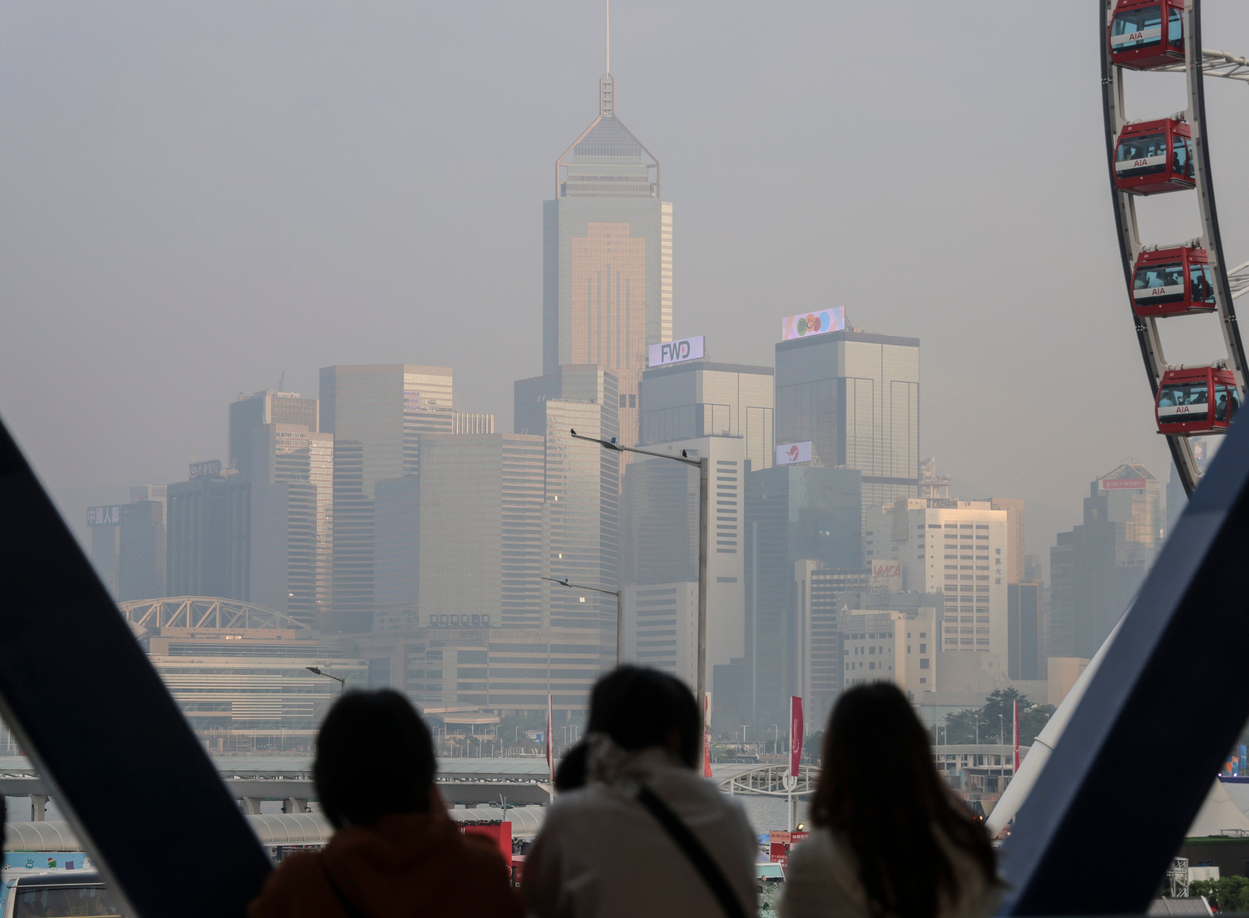 In Hong Kong, air pollution risk levels are graded on the Air Quality Health Index, which groups readings into the categories of low, moderate, high, very high and serious. Photo: Dickson Lee