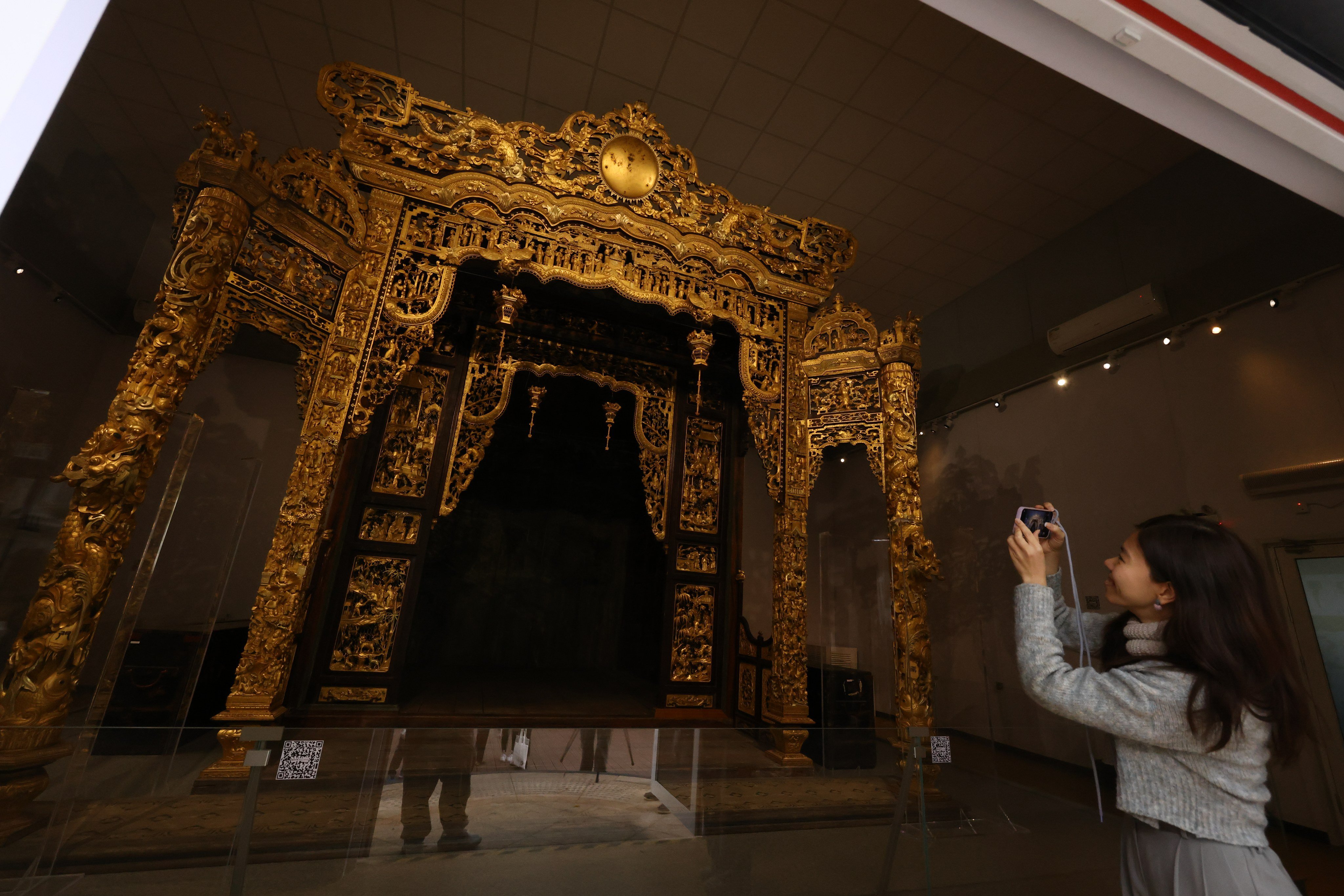 A top-grade national treasure from Guangdong province known as the Panyu shrine. The century-old structure is one of many historic pieces on display until June 2. Photo: May Tse