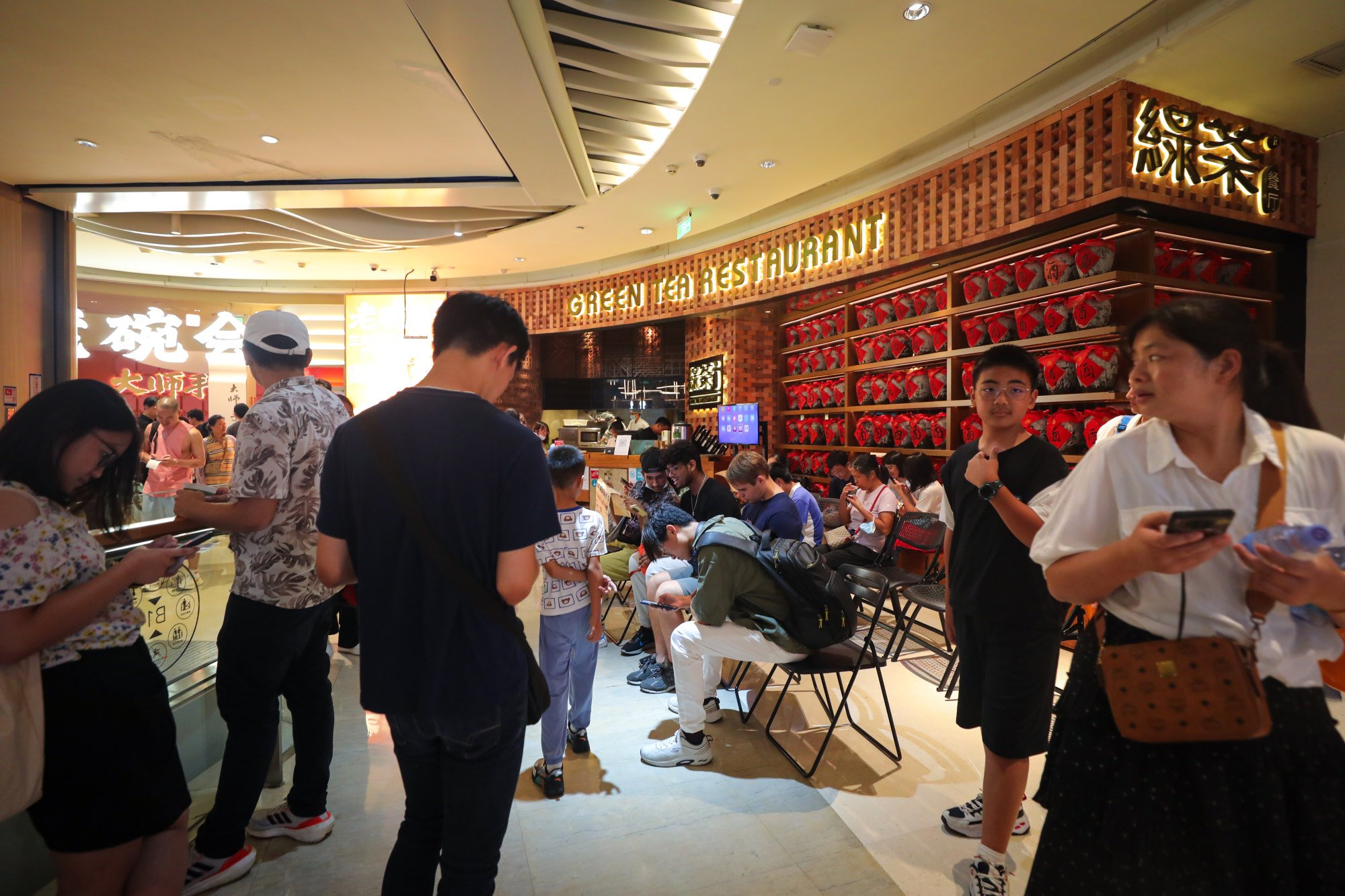 A restaurant at a shopping centre in Shenzhen. Hongkongers have flocked to neighbouring Guangdong province for affordable shopping and dining. Photo: Xiaomei Chen