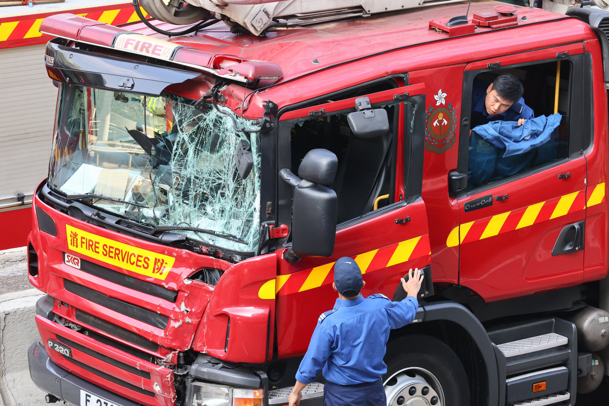 The fire engine was damaged on its left side. Photo: Dickson Lee