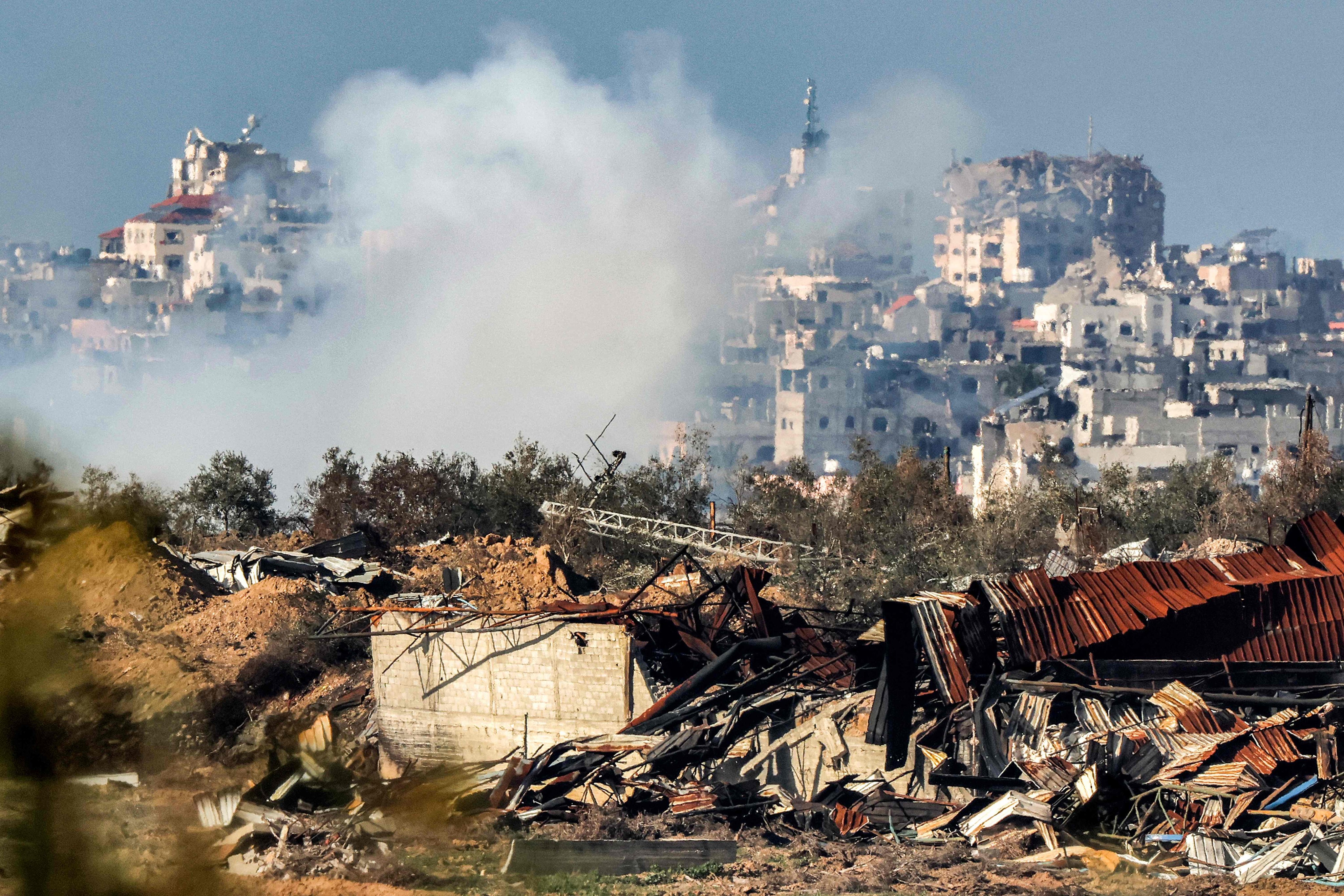 Smoke rises during Israeli bombardment in the Gaza Strip. Photo: AFP