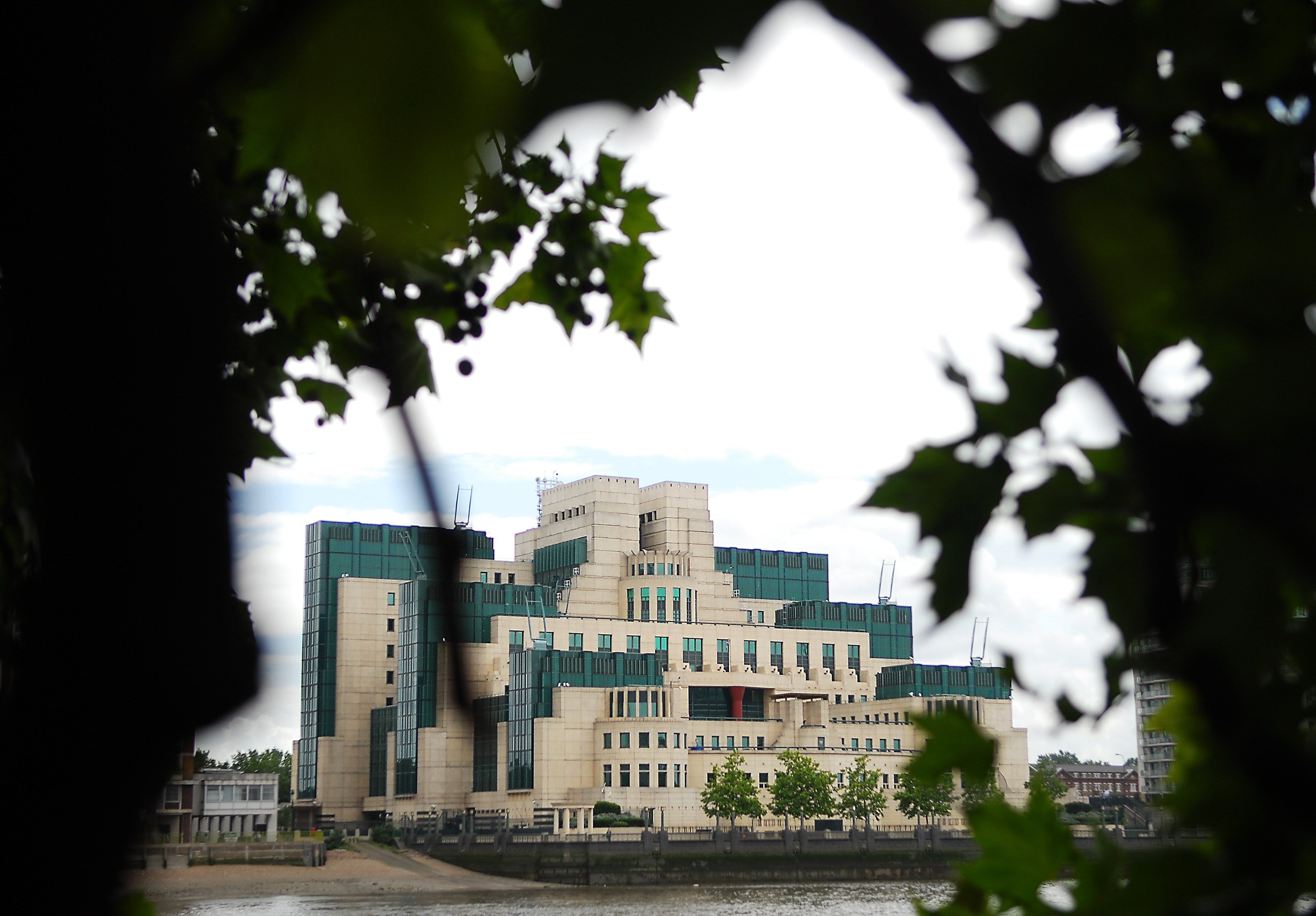 The MI6 headquarters in London. China’s Ministry of State Security says it has detained a person who was recruited by the British intelligence agency. Photo: AFP