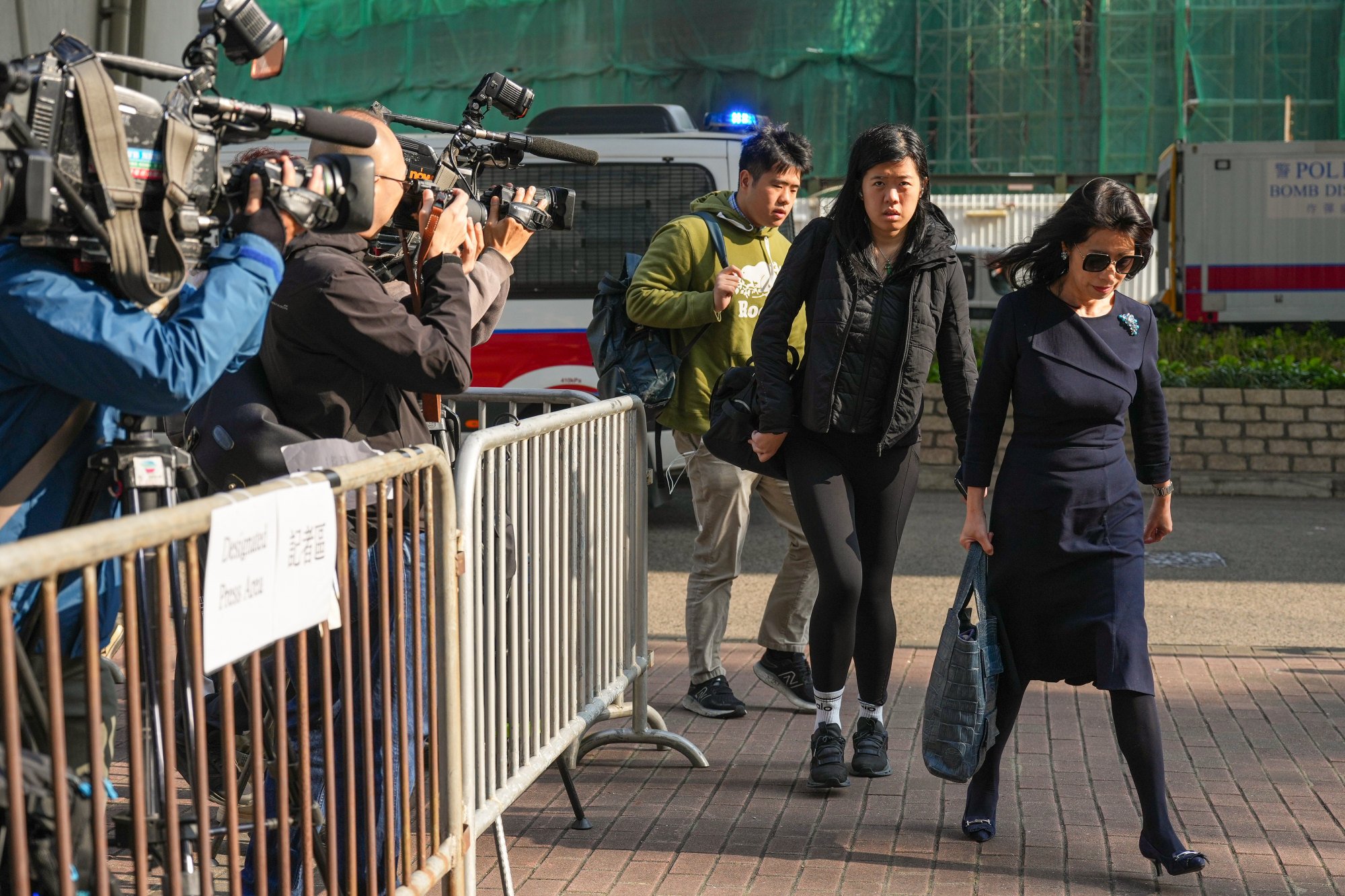 Juicio a Jimmy Lai: un periódico japonés escribió un artículo para explicar las relaciones con activistas, incluida Agnes Chow, en el caso del propietario del Apple Daily, dictamina el tribunal de Hong Kong