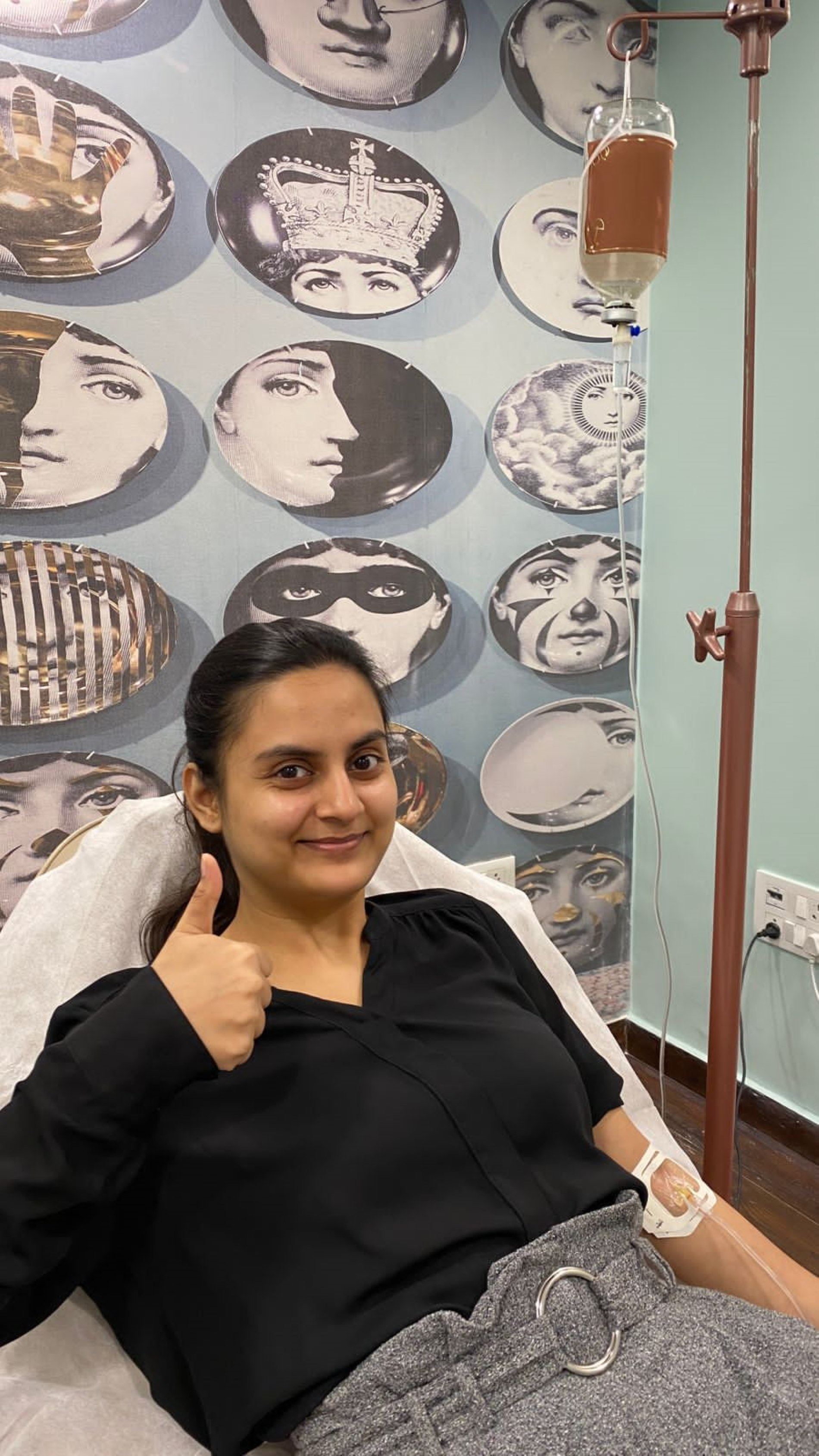 A client receives an IV vitamin therapy drip at Isya Aesthetics in New Delhi, India. Photo: Dr Kiran Sethi