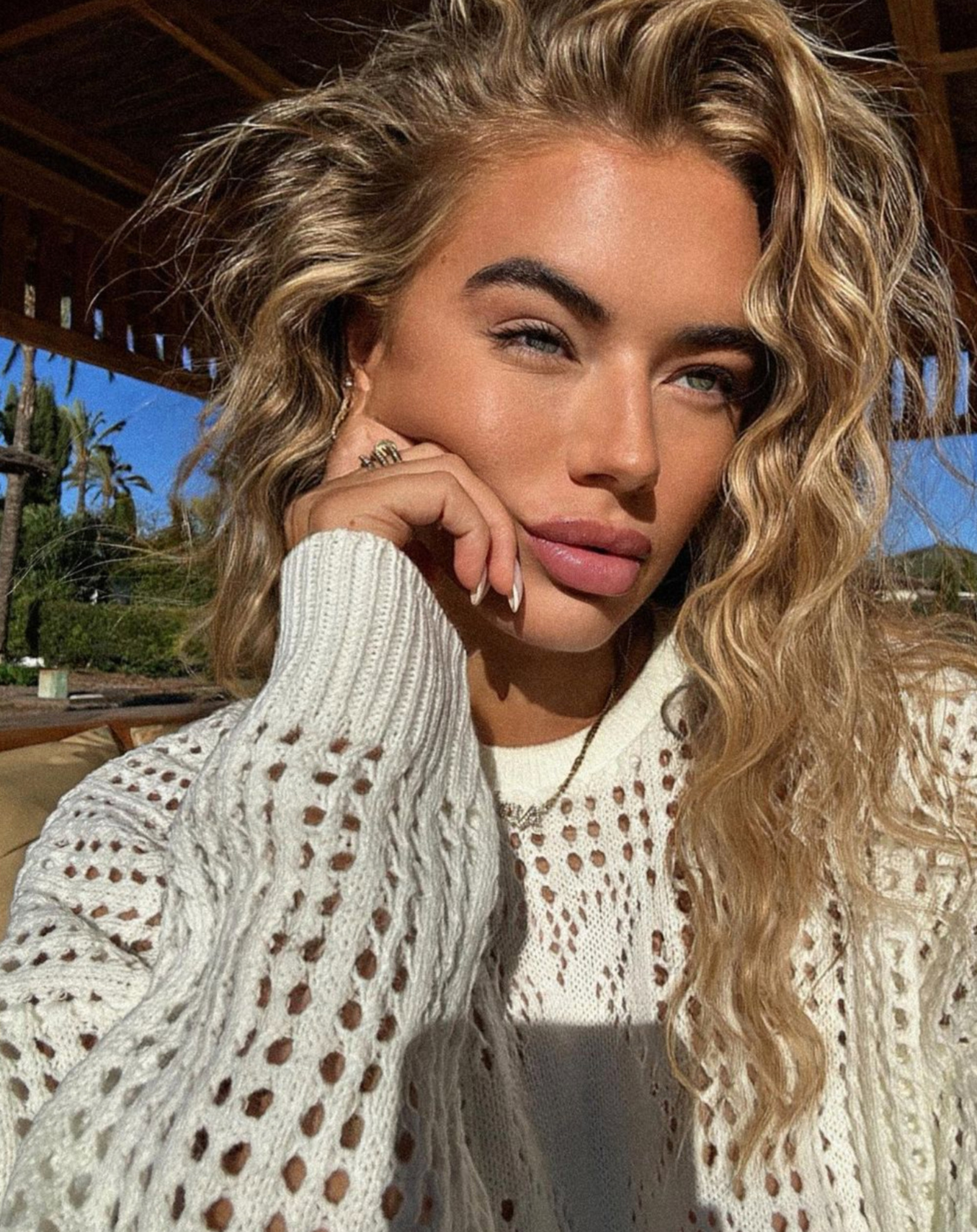 Ex-Love Island star Arabella Chi’s glam life: she parties with Leonardo ...