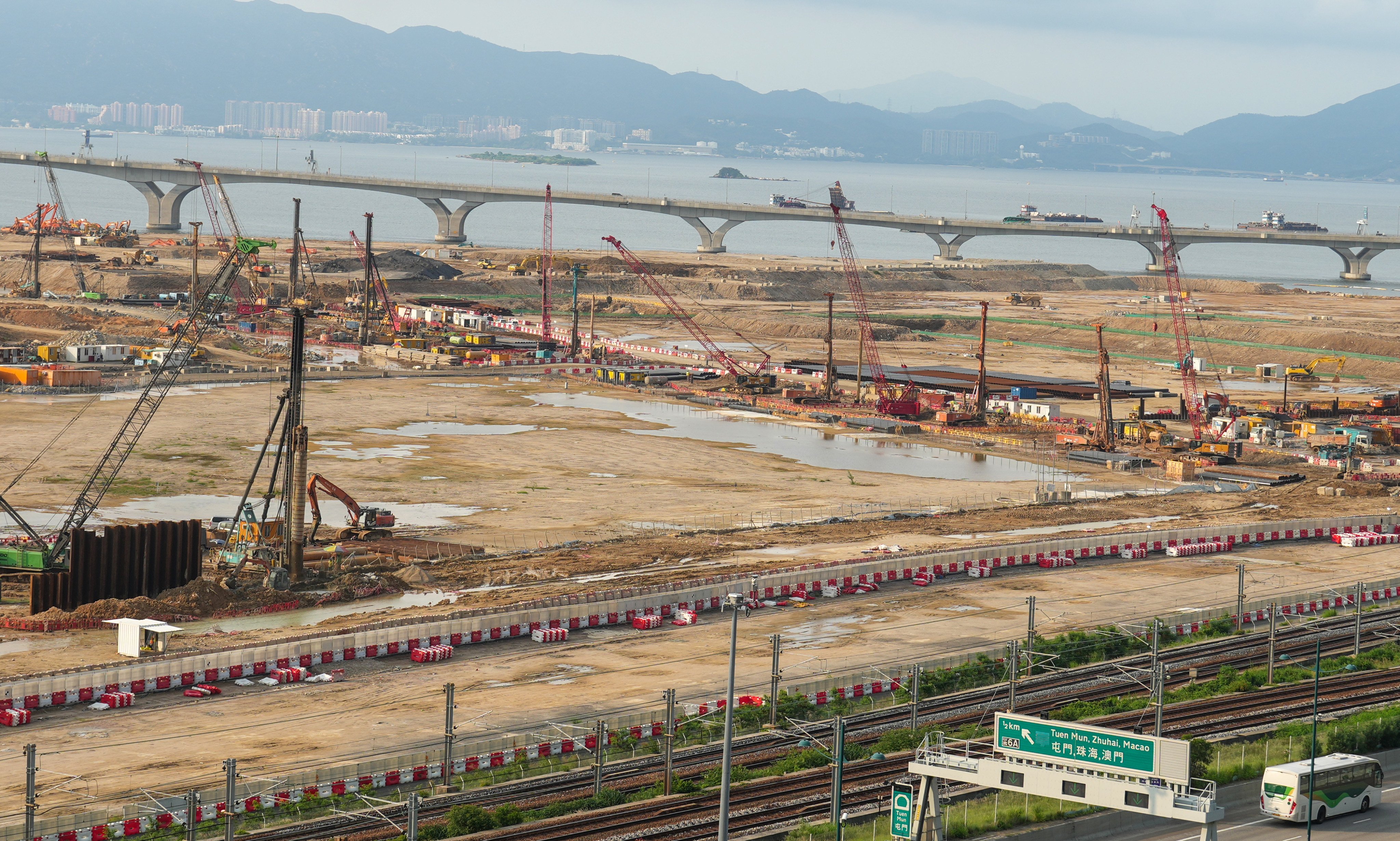 A 1.4-hectare site in Tung Chung. The government has said it will not put any residential or commercial sites up for sale in this quarter. Photo: Sam Tsang