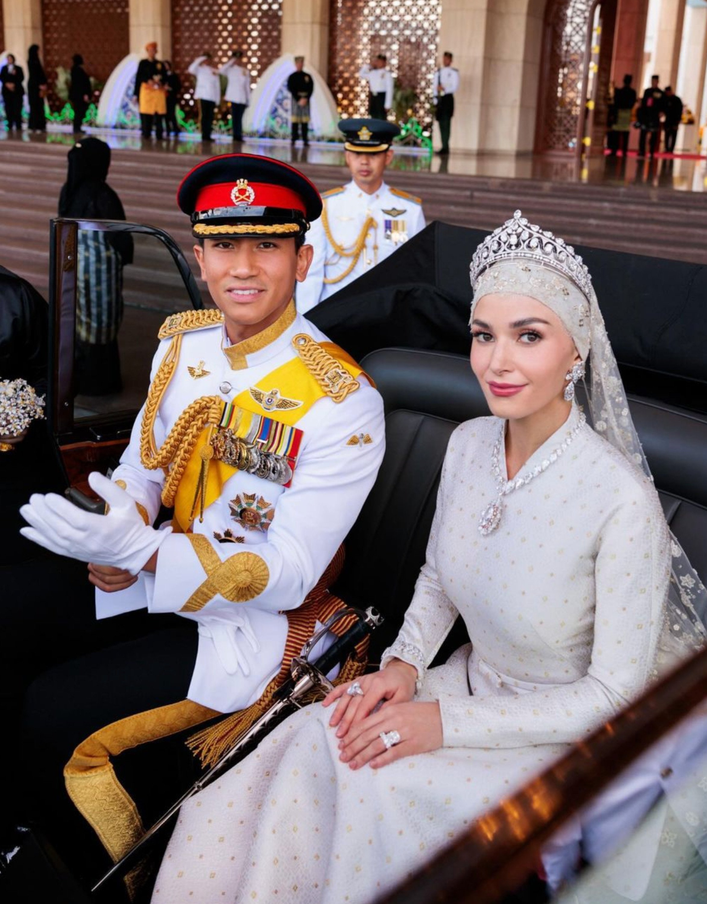 Prince Mateen of Brunei and Anisha Rosnah just got married in a lavish wedding. Photo: @tmski/Instagram 