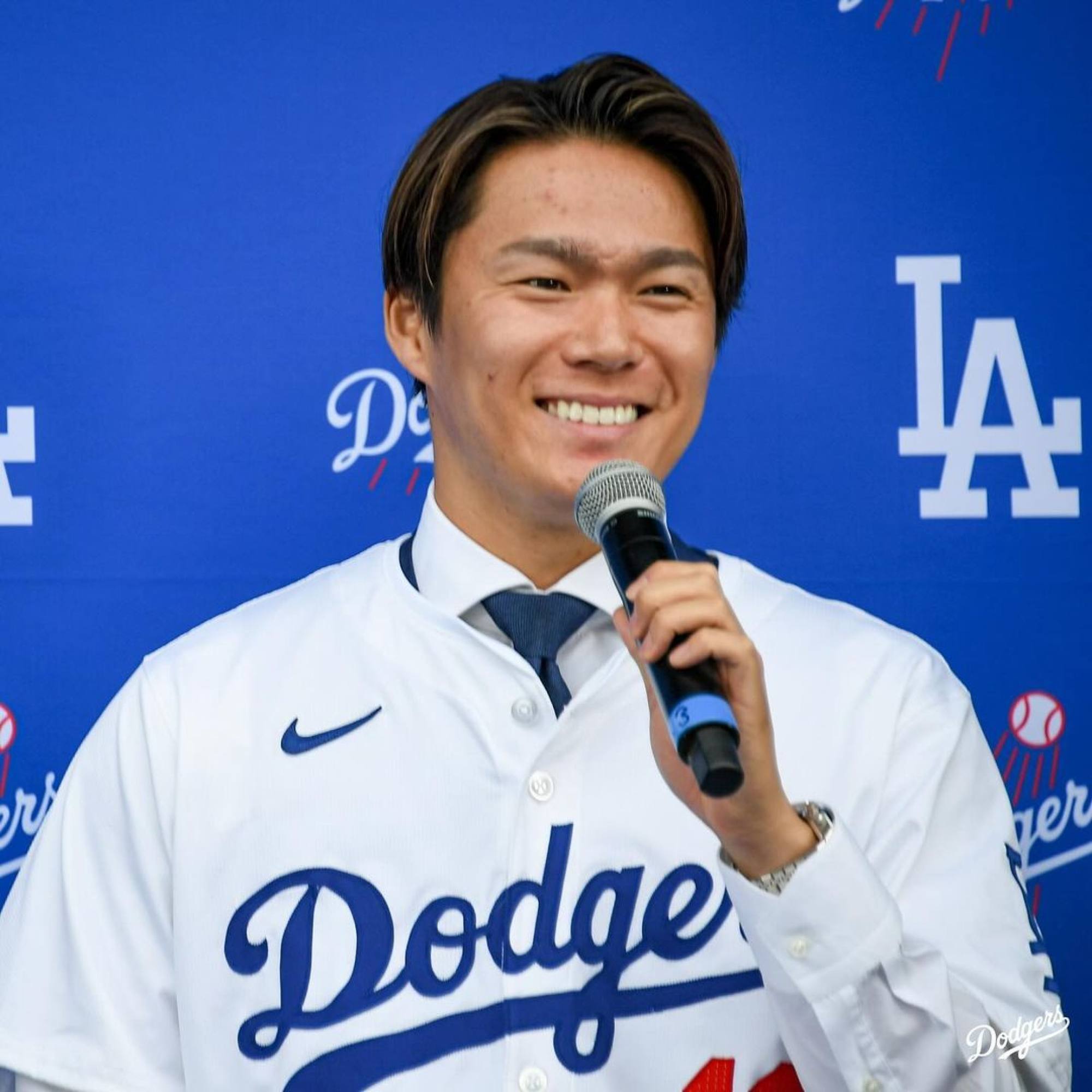 Meet Yoshinobu Yamamoto, the highestpaid pitcher in MLB history the