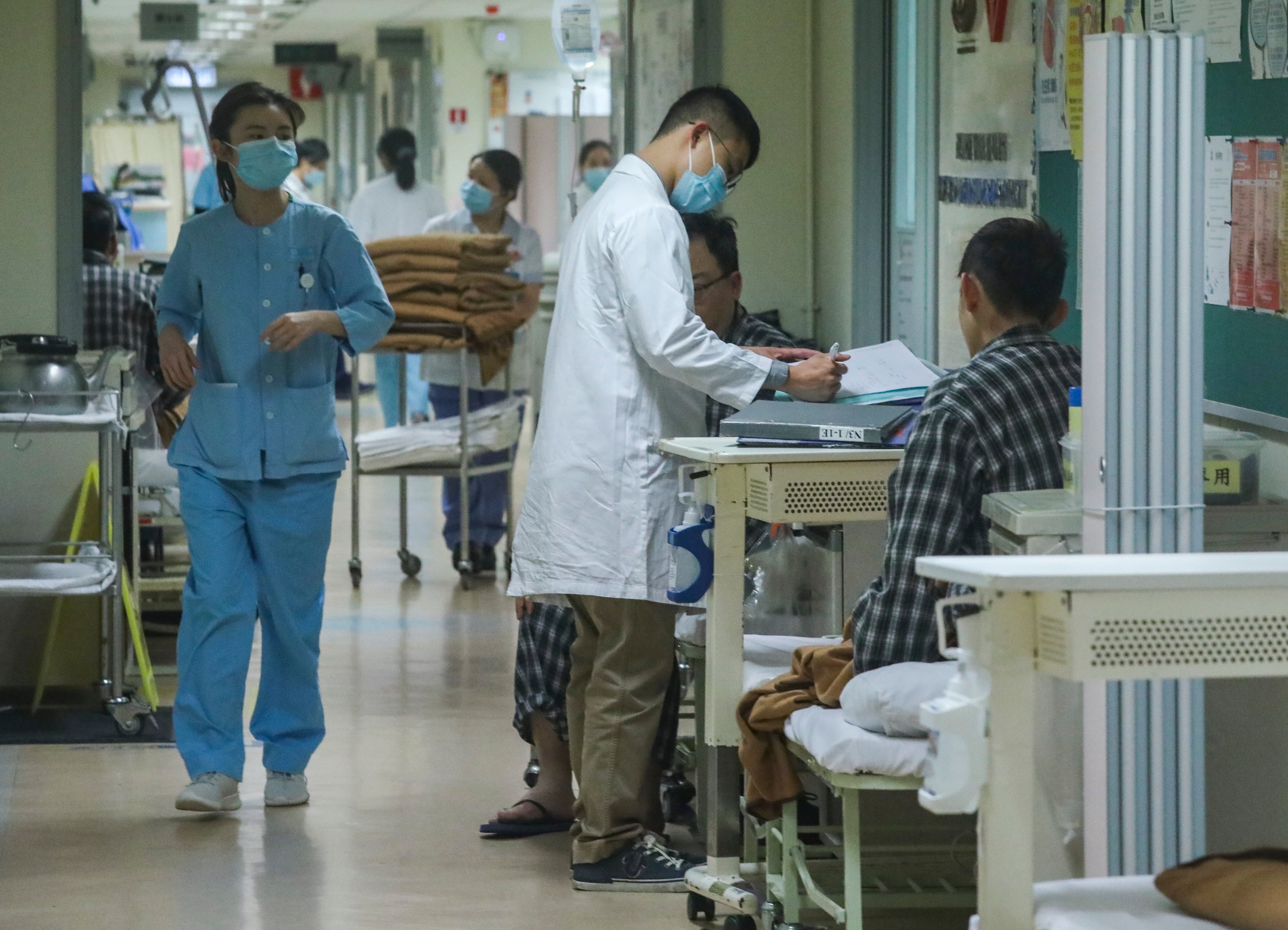 Hong Kong’s two medical schools say they could increase first-year intakes by 100 students a year each to help cope with healthcare staff shortages. Photo: Nora Tam
