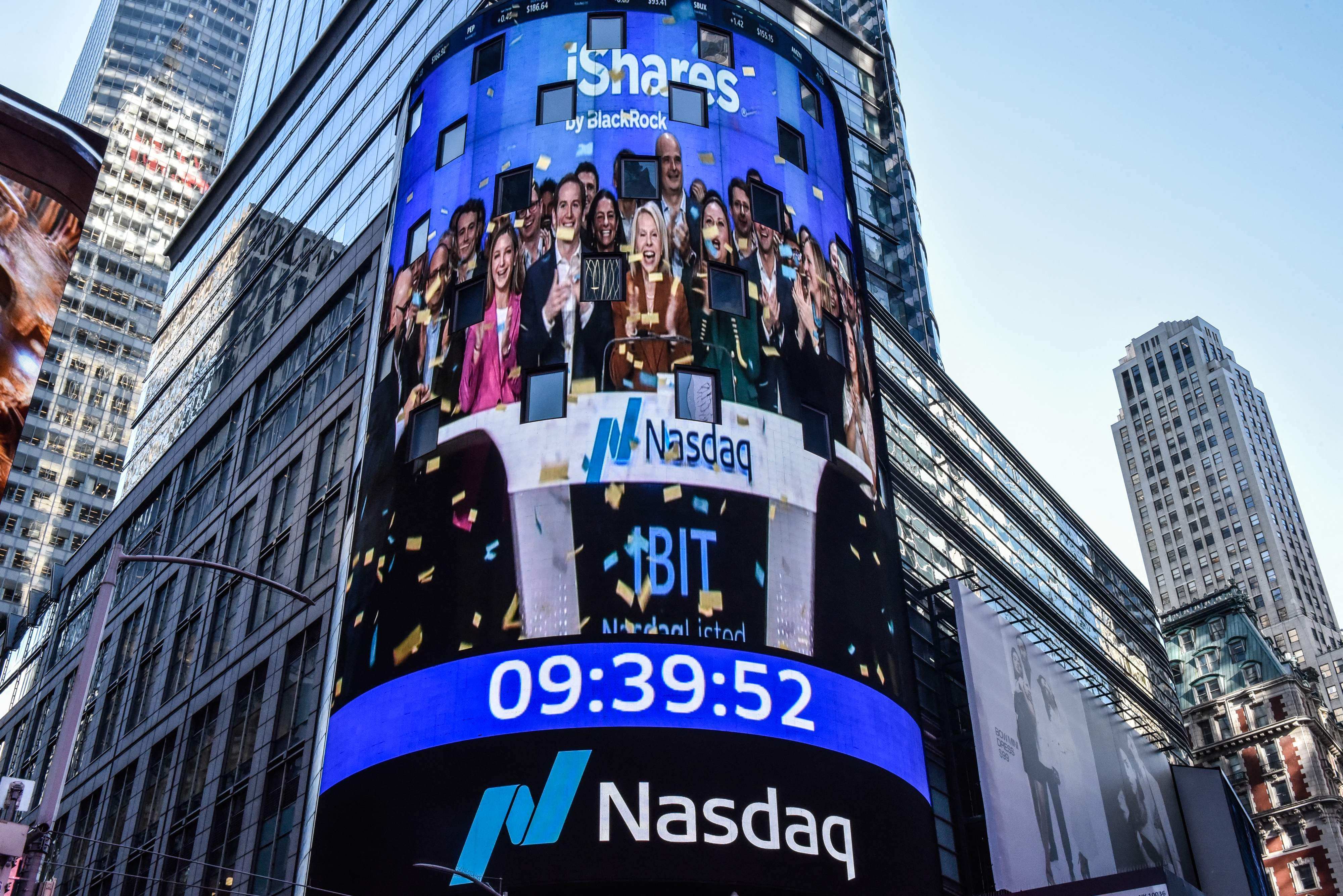 The Nasdaq board in Times Square displays scenes from the launches of spot bitcoin ETFs  in New York on January 11. Photo: AFP 