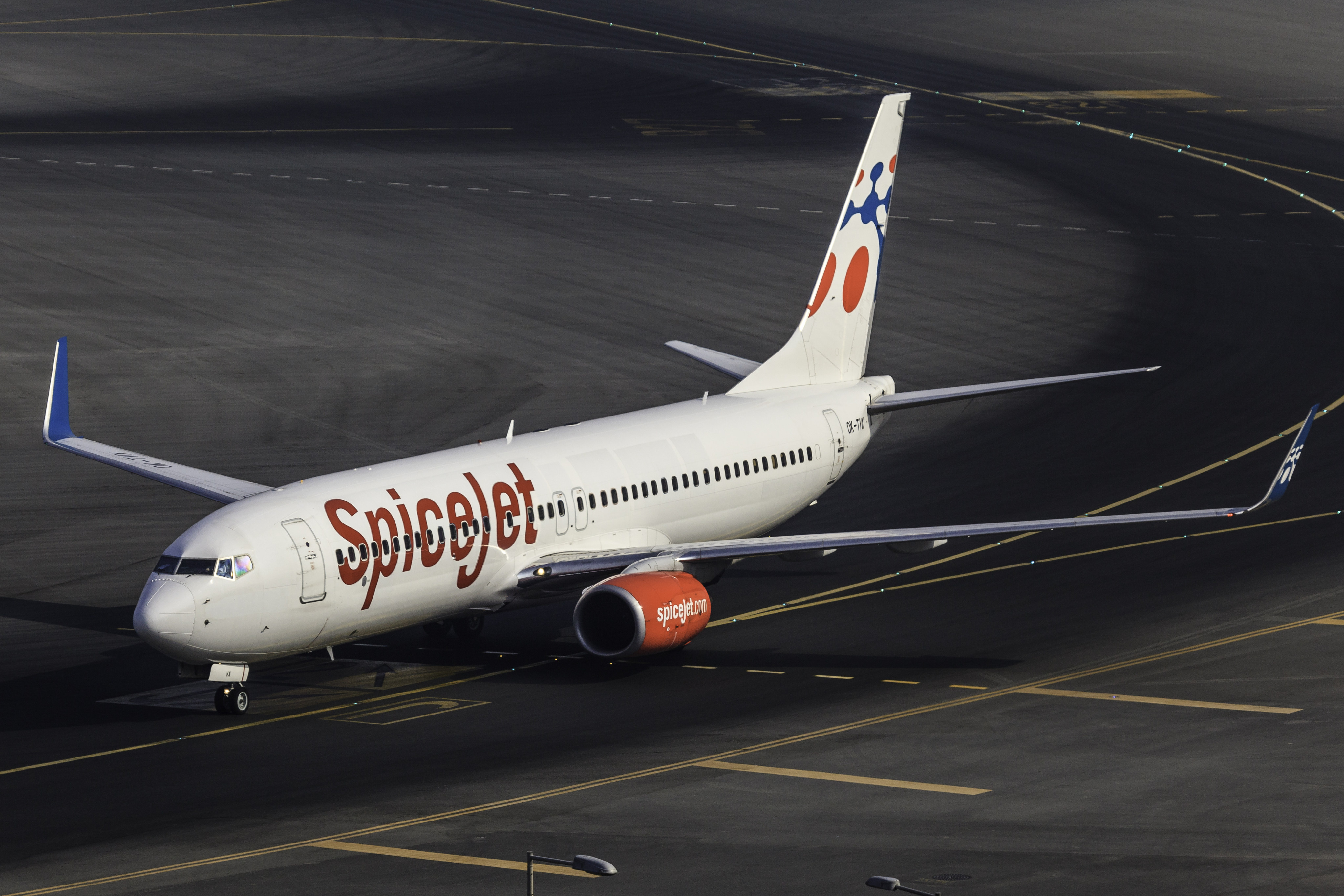 A Indian passenger on a SpiceJet flight from Mumbai to Bangalore was locked in the plane bathroom. Photo: Shutterstock