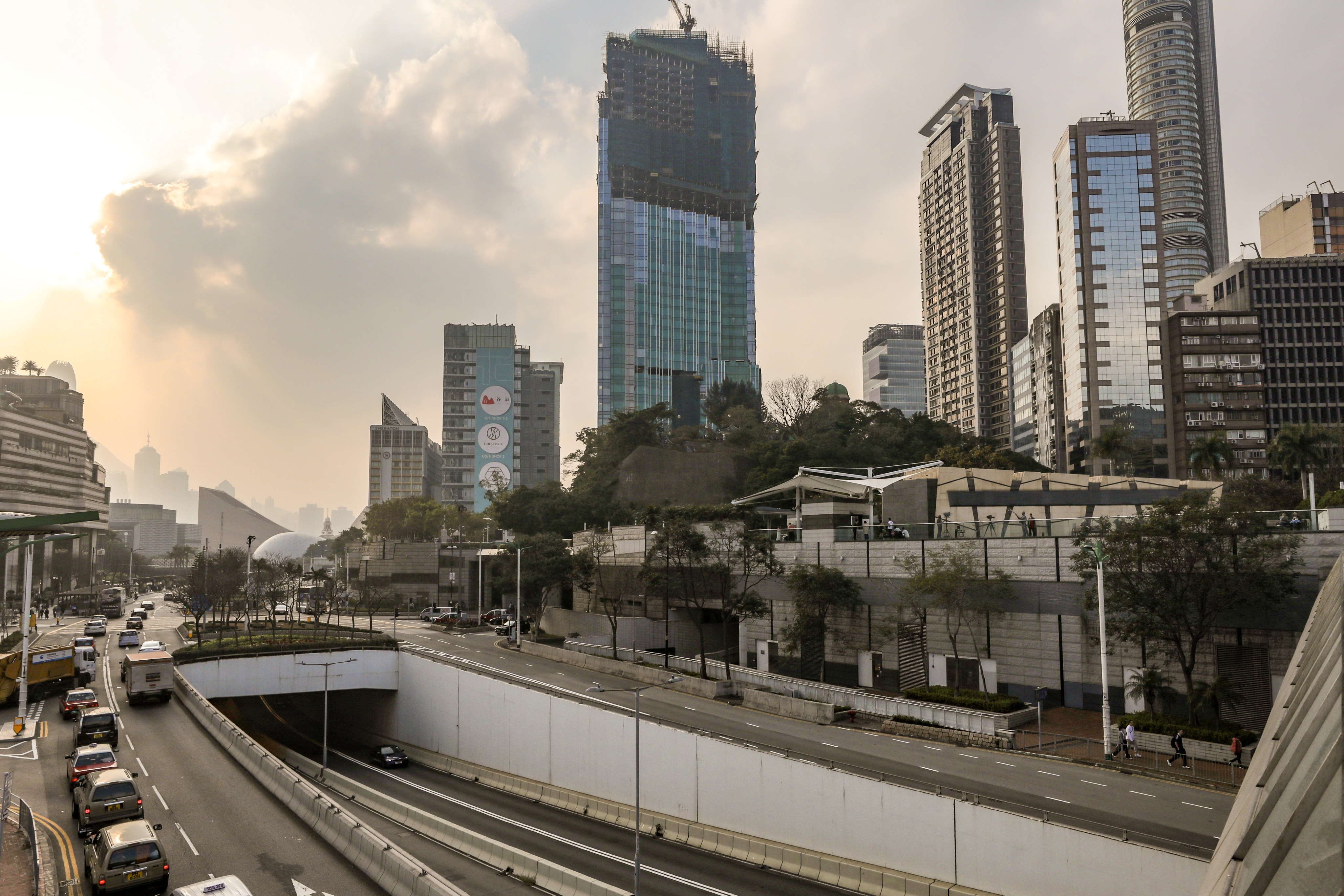 Test reports show construction at hotel’s 29th to 39th floors used steel bars originally intended for another commercial building project. Photo: Xiaomei Chen