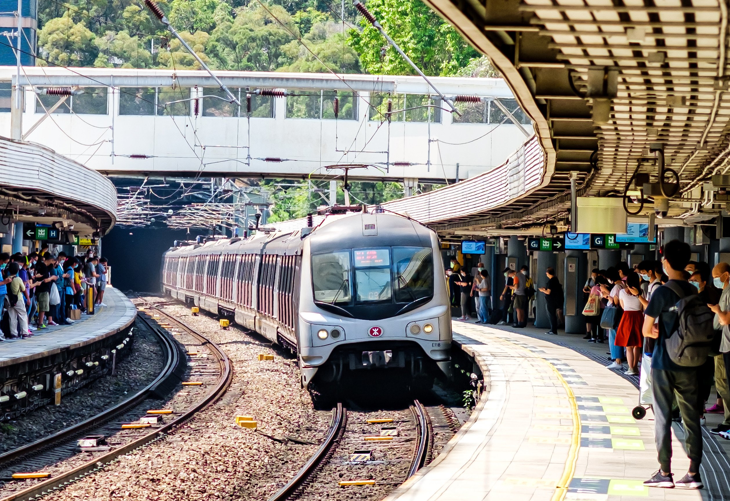 An MTR train on the East Rail line at Kowloon Tong station. The Fire Services Department deployed 13 fire trucks, one ambulance and a rapid response vehicle to the scene. Photo: Shutterstock