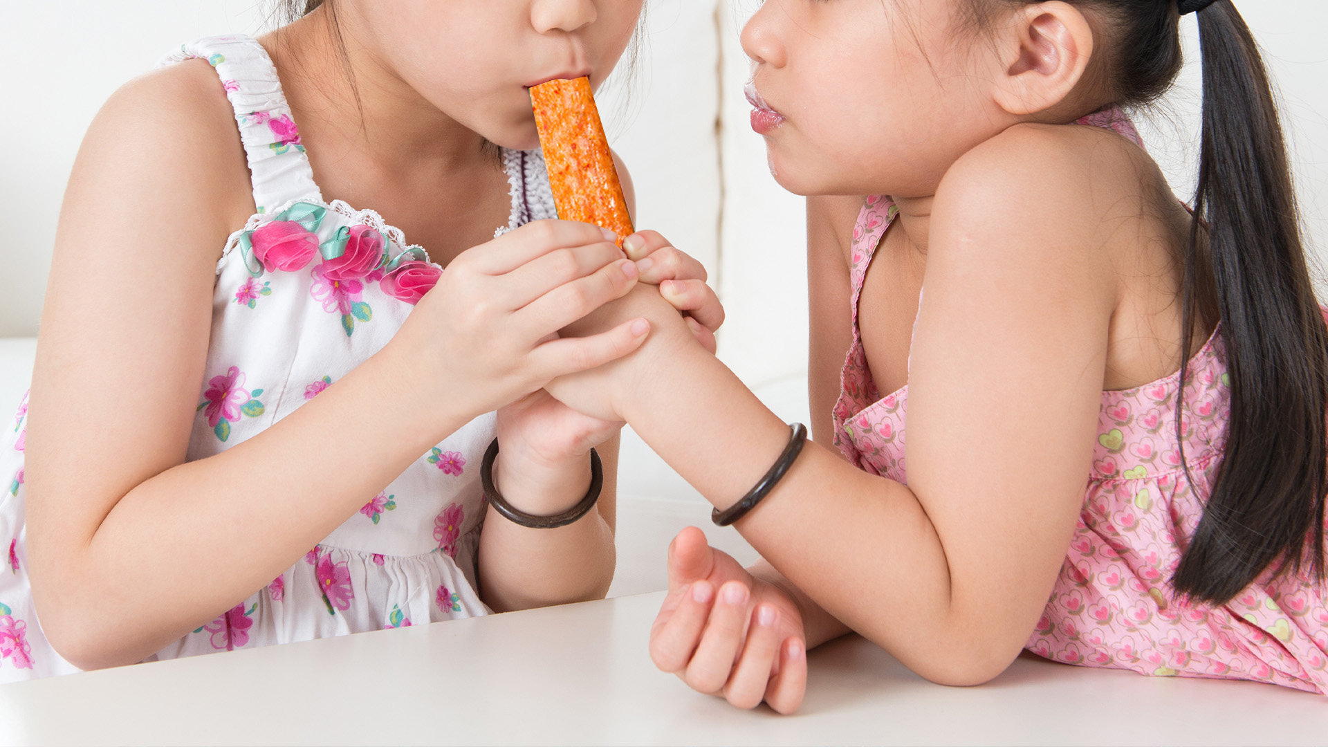 A court in China has cleared a 10-year-old child of any wrongdoing for sharing a spicy snack with a classmate who later died. Photo: SCMP composite/Shutterstock