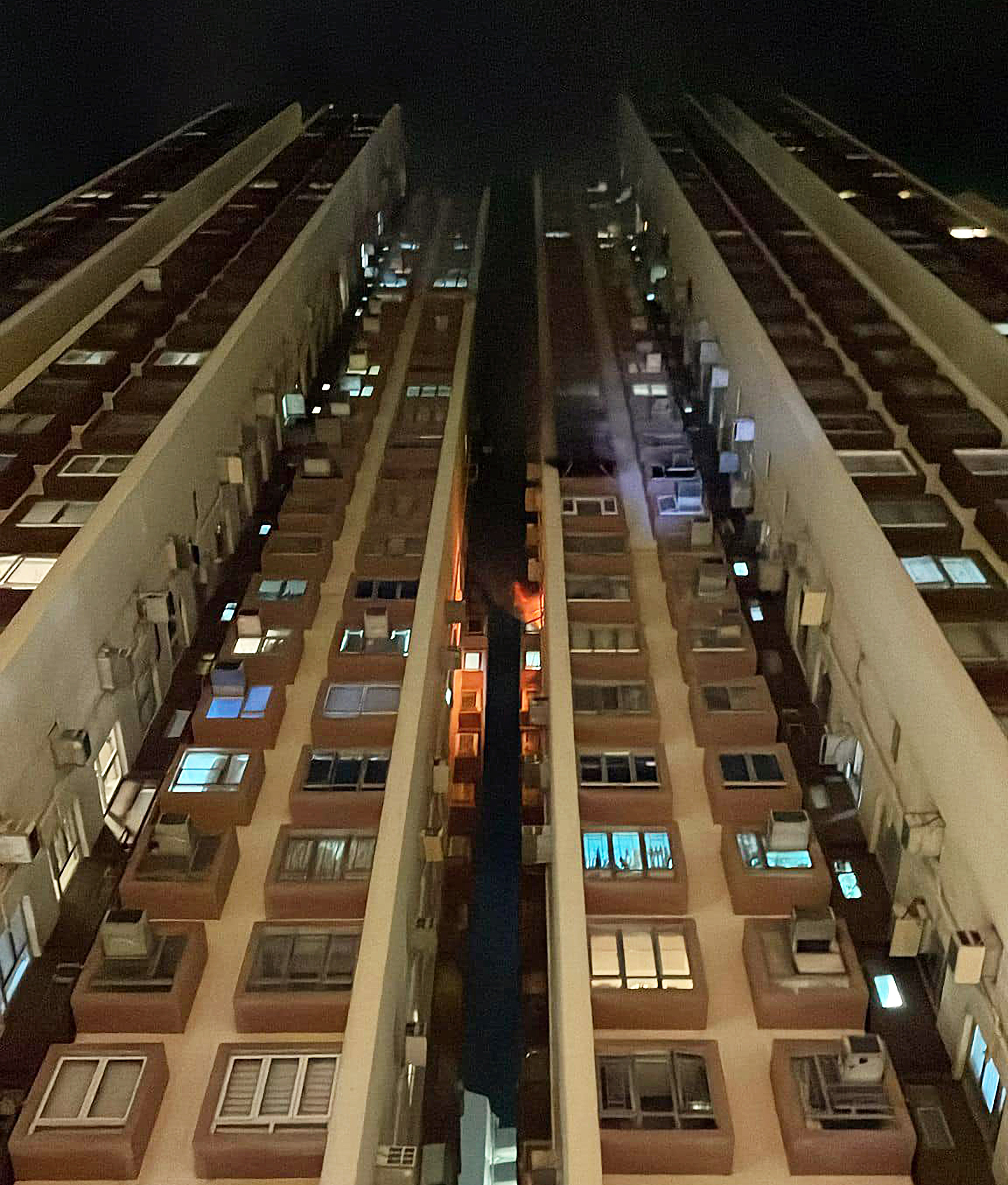 A man was found dead after fire broke out in Kennedy Town flat. Photo: SCMP