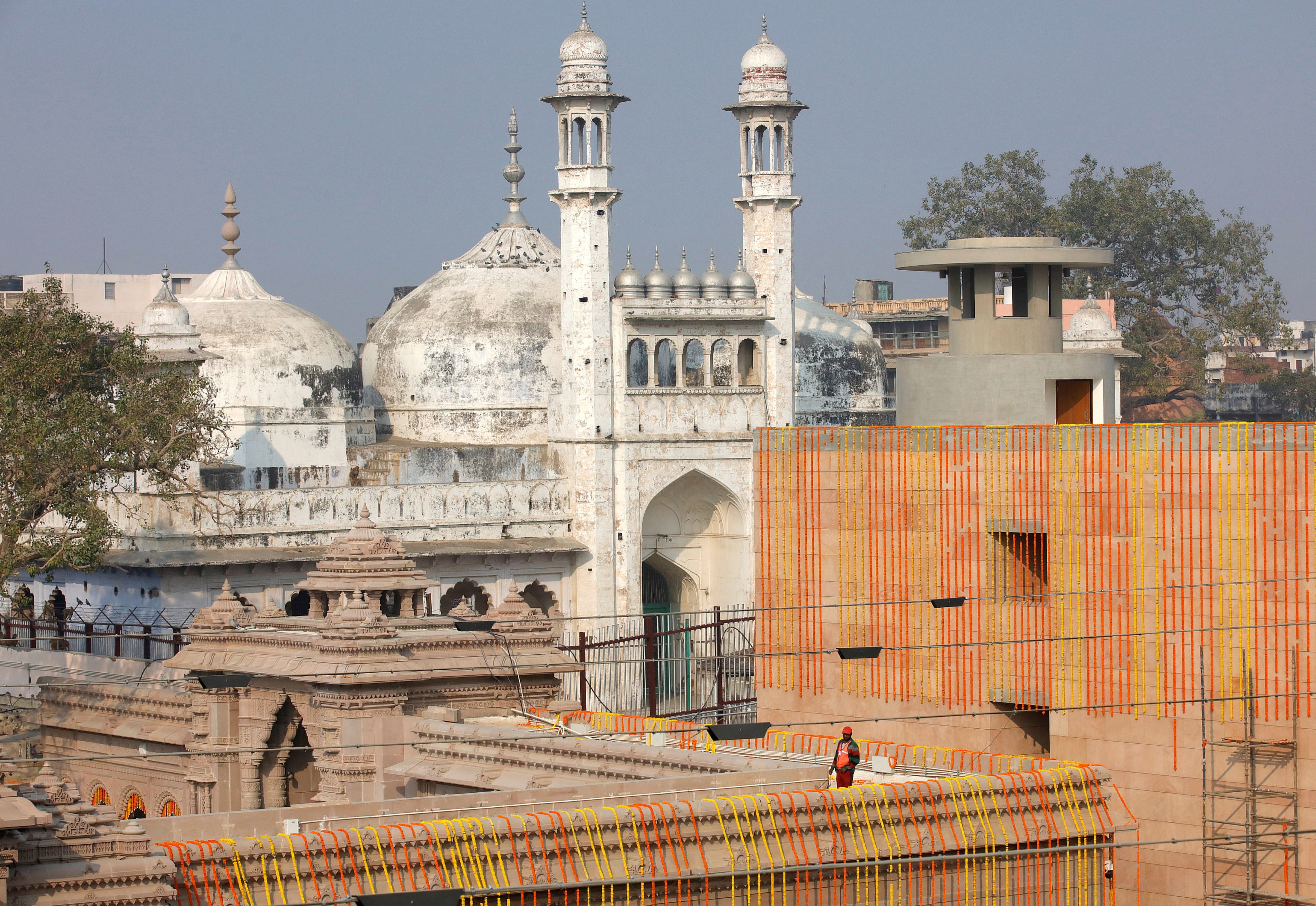 An Indian court permitted Hindu worshippers to pray inside a mosque in the city of Varanasi. Photo: Reuters