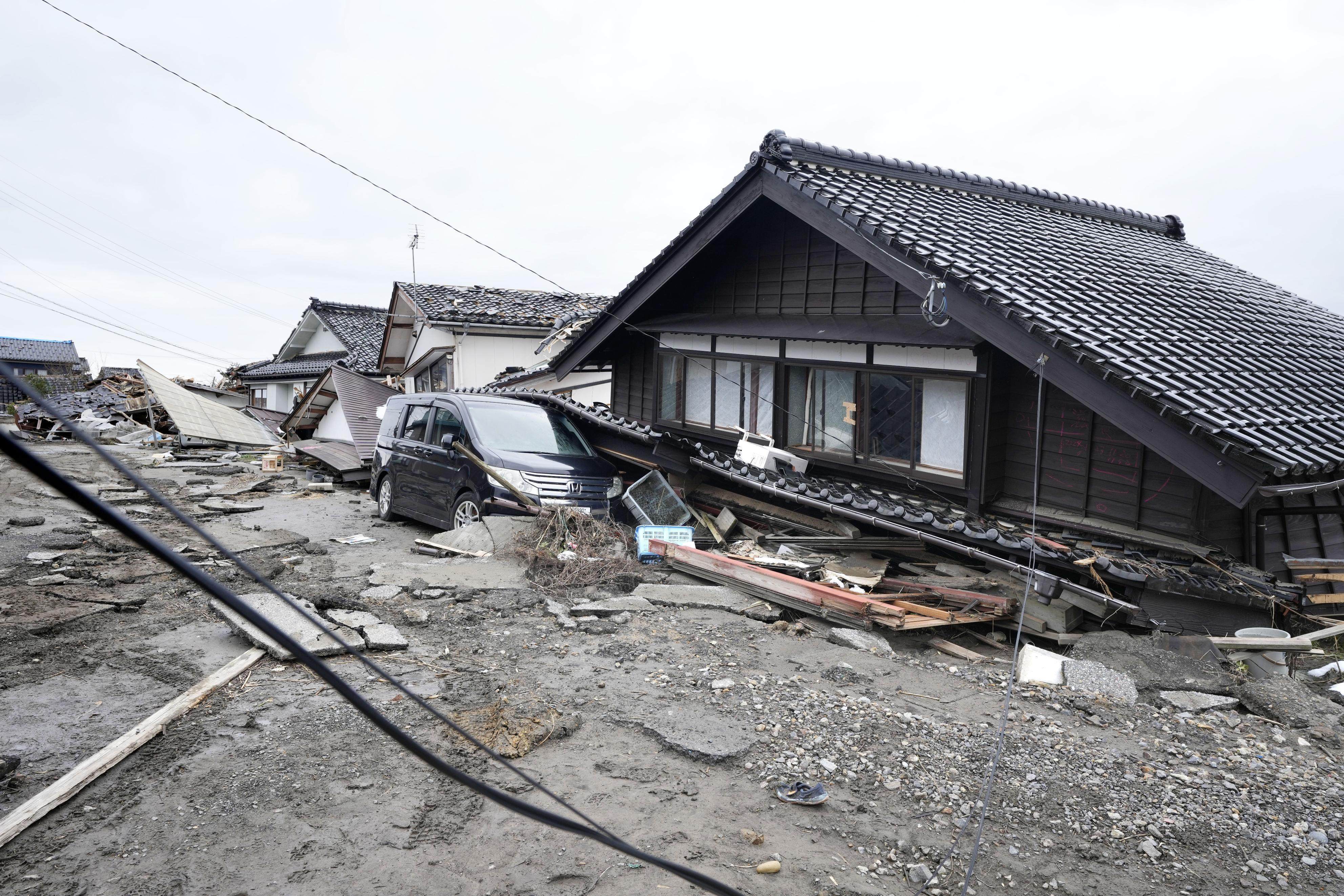 More than 30 victims of the January 1 earthquake in Japan died from the cold, a police report said. Photo: Kyodo