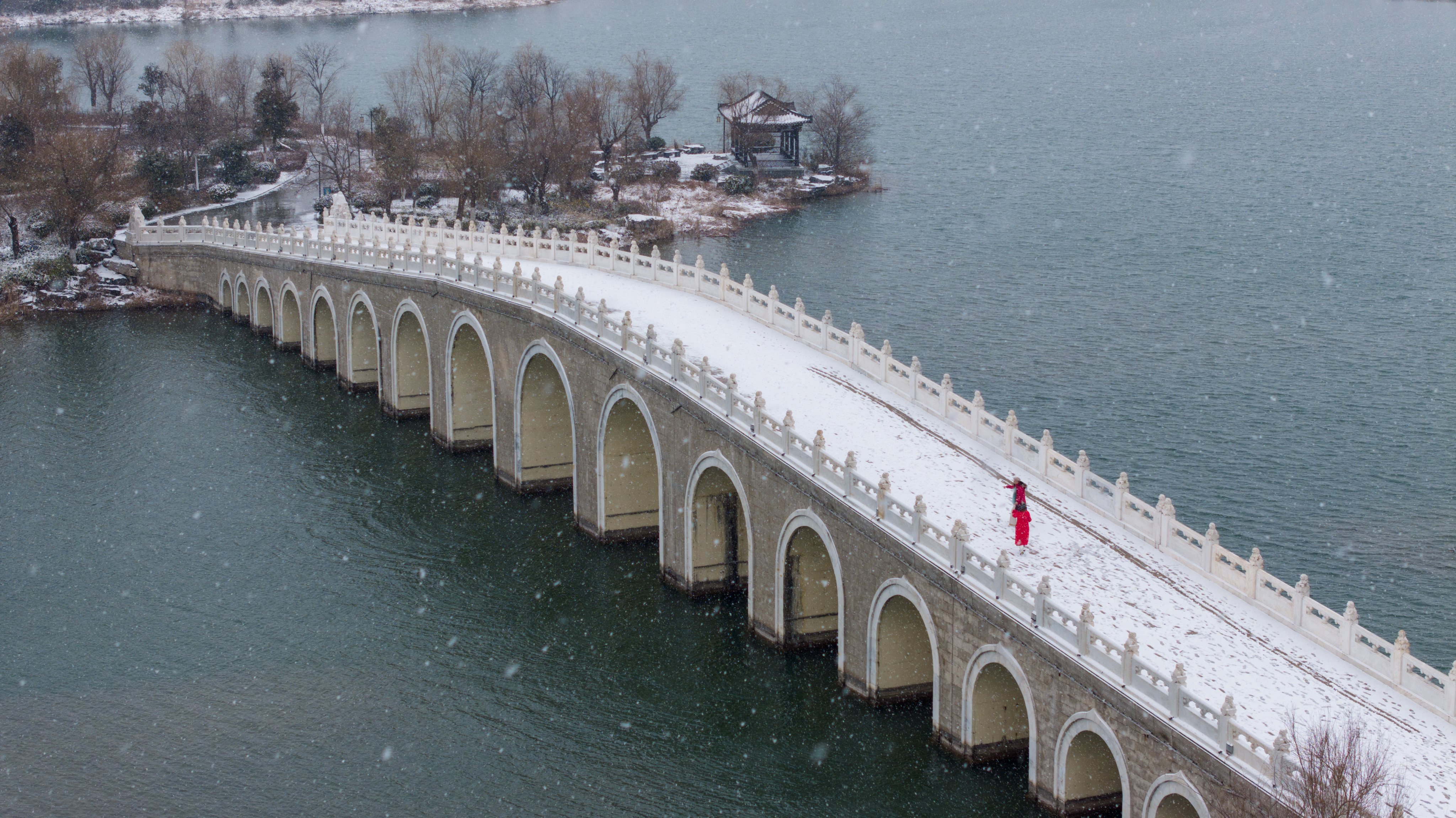 Anhui province is on alert for blizzards and freezing rain. Photo: Getty Images