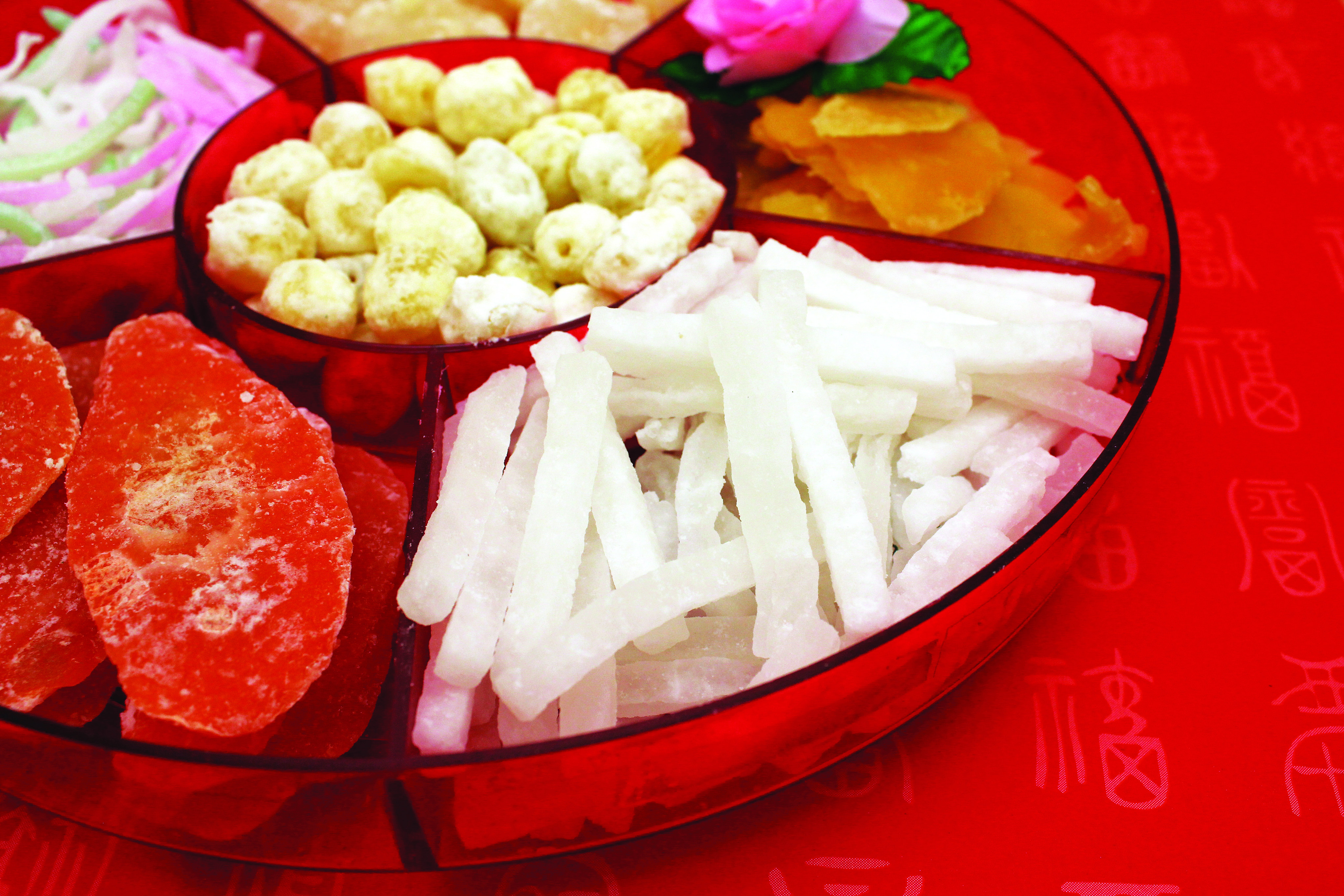 What is the Lunar New Year chuen hup, or candy box, and what are
