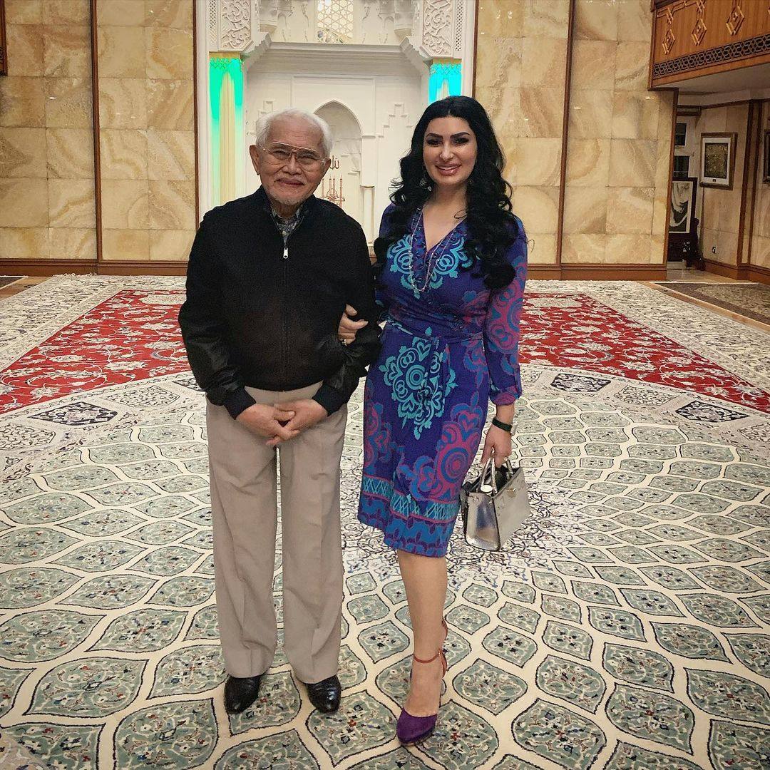 Former Sarawak governor Taib Mahmud with his wife Raghad Kurdi. Photo: Instagram/raghadtaib
