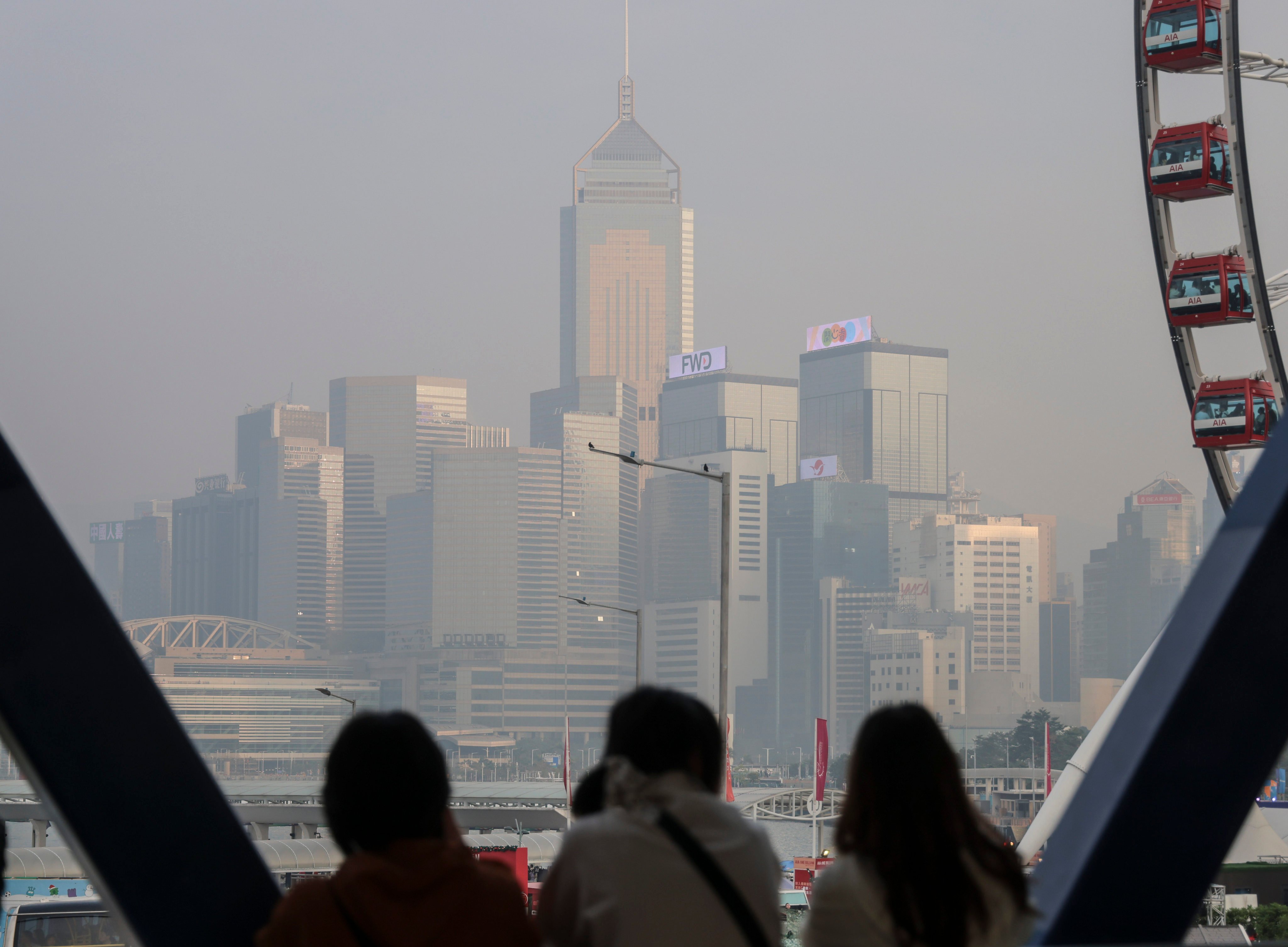 Many Hongkongers miss the days when the sky looked bluer during the height of the pandemic. Photo: Dickson Lee