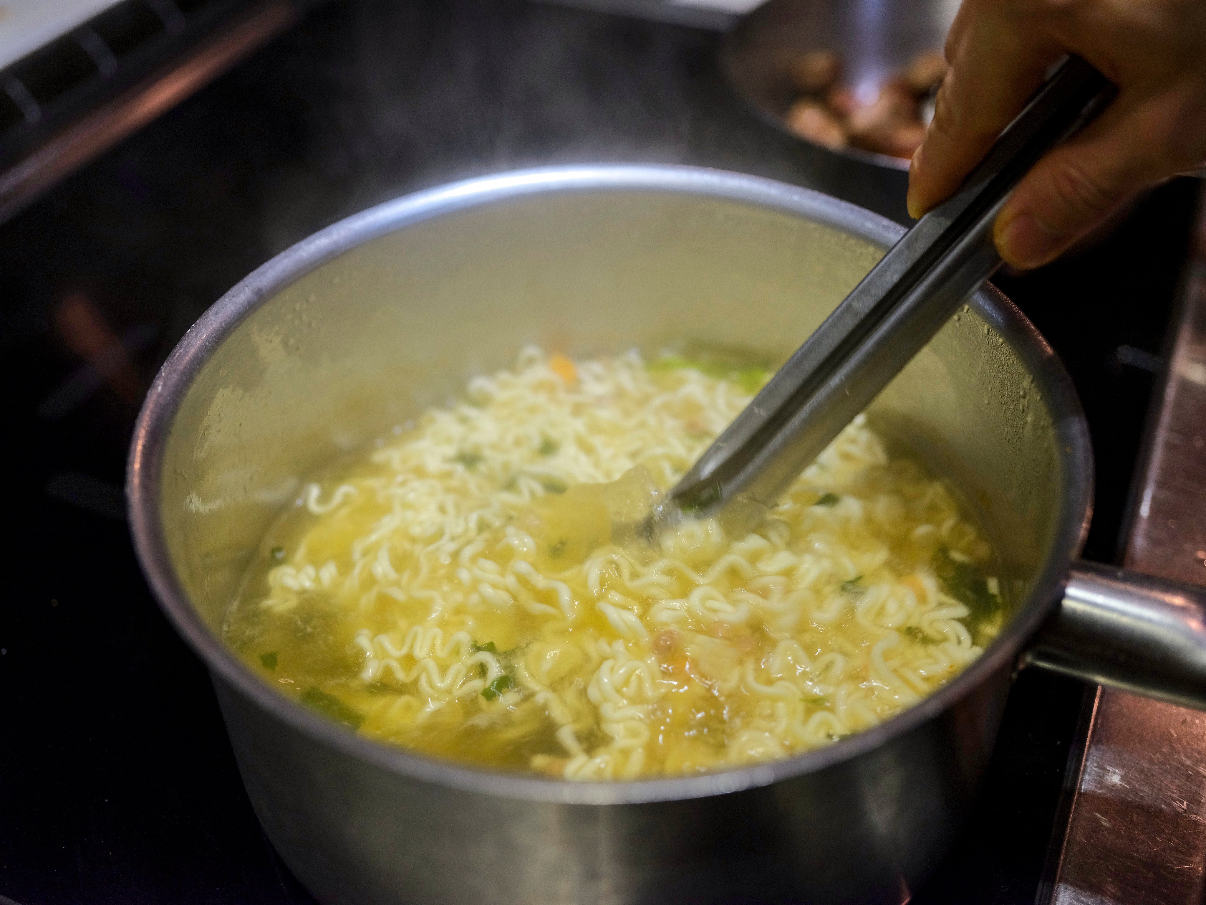 Hong Kong’s love of instant noodles has surpassed even Japan, where the snack was first invented. Photo: Tory Ho