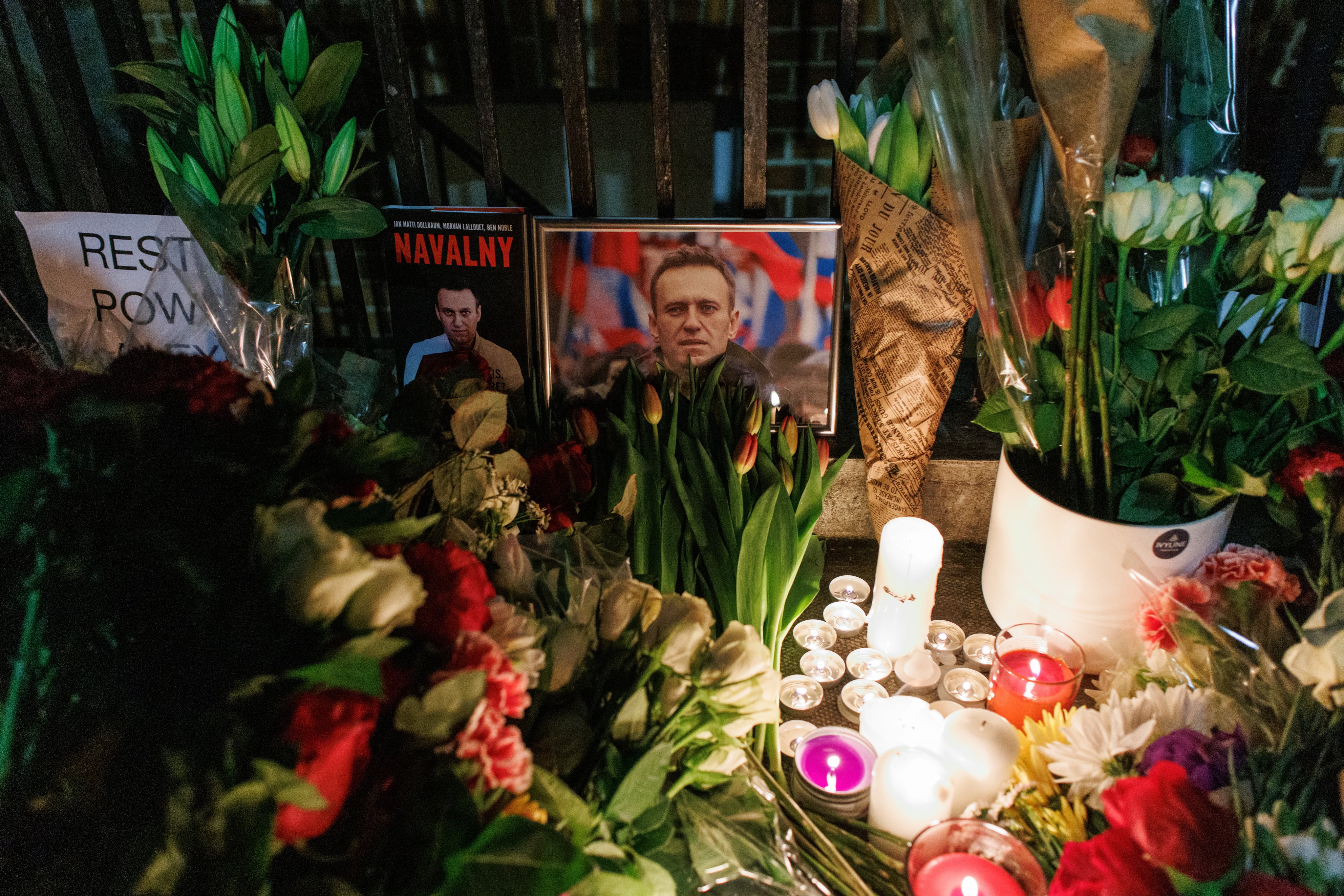 A floral tribute to mourn late Russian opposition leader Alexei Navalny outside the Russian Embassy in London. Photo: EPA-EFE