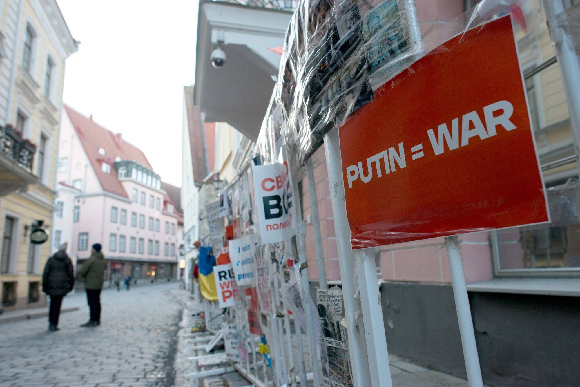 Anti-war and pro-Ukraine banners and messages are posted outside the Russian embassy in Tallinn, Estonia, on February 1. Nato is beating the war drums but a wider Russian invasion in Europe seems unlikely. Photo: Bloomberg