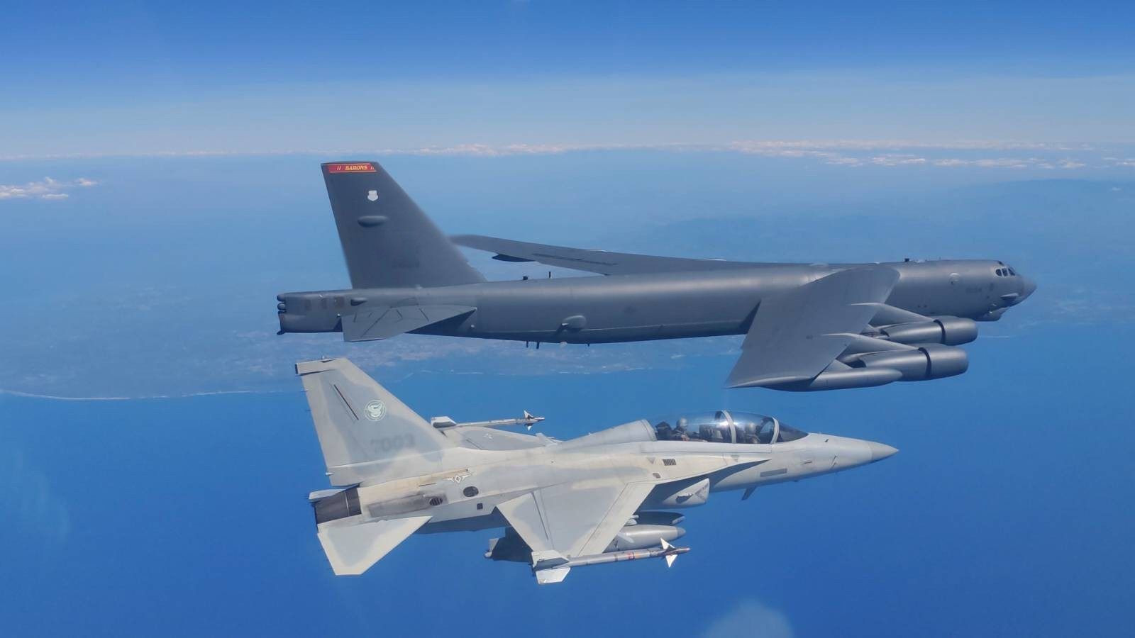 This week’s US-Philippine joint patrols over the South China Sea include a B-52H bomber and FA-50 combat aircraft, according to the Philippine Air Force. Photo: Twitter/ Philippine Air Force