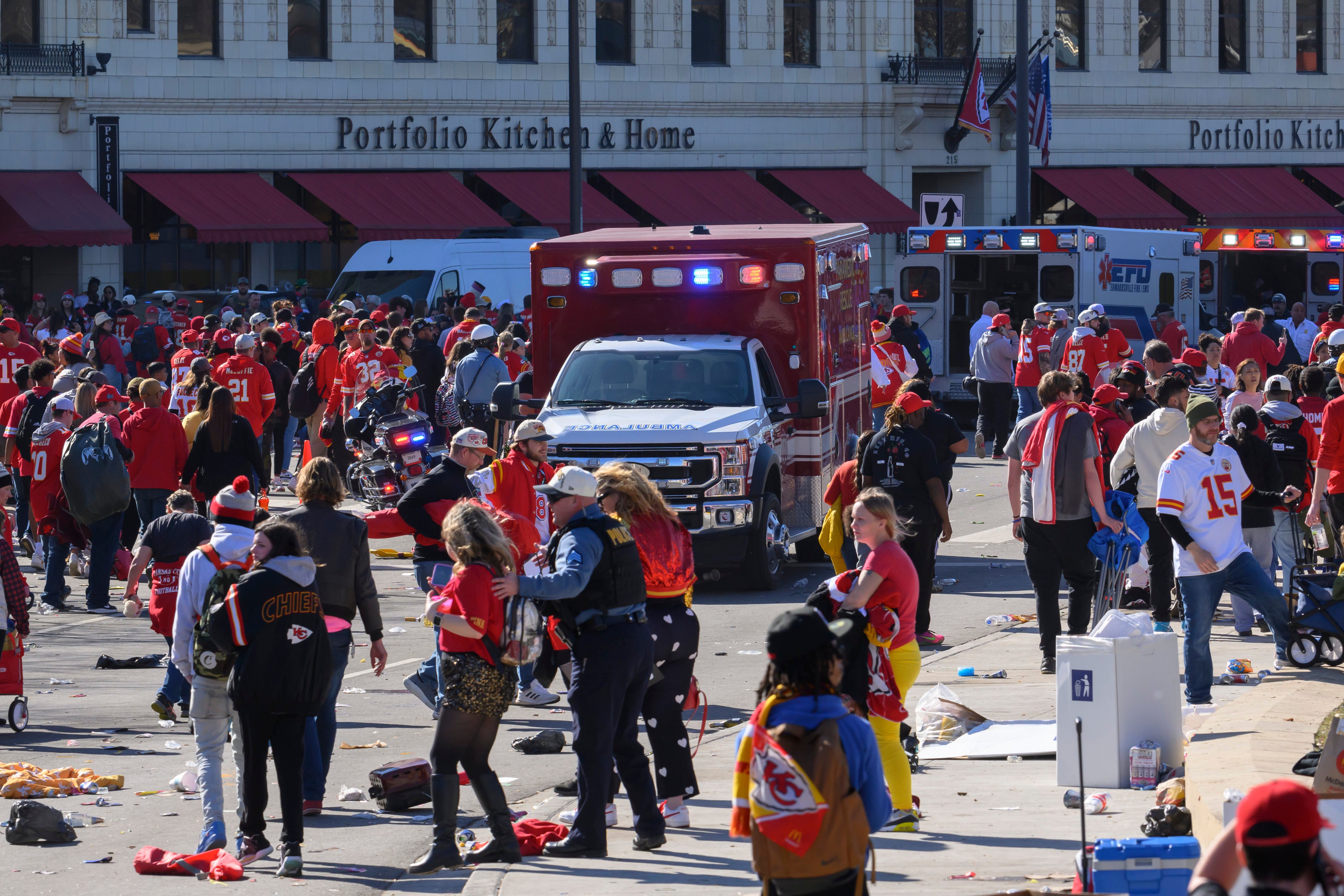 Police clear the area following a shooting at the Kansas City Chiefs Super Bowl celebration in Kansas City, Missouri, on February 14. Photo: AP