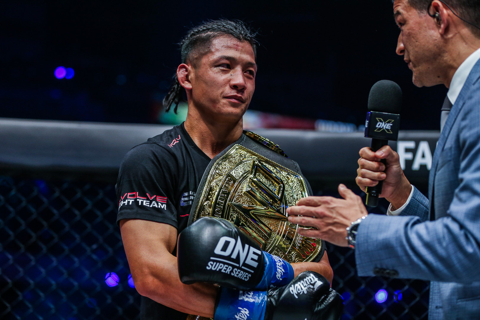 Hiroki Akimoto with the bantamweight kickboxing title. Photo: ONE Championship