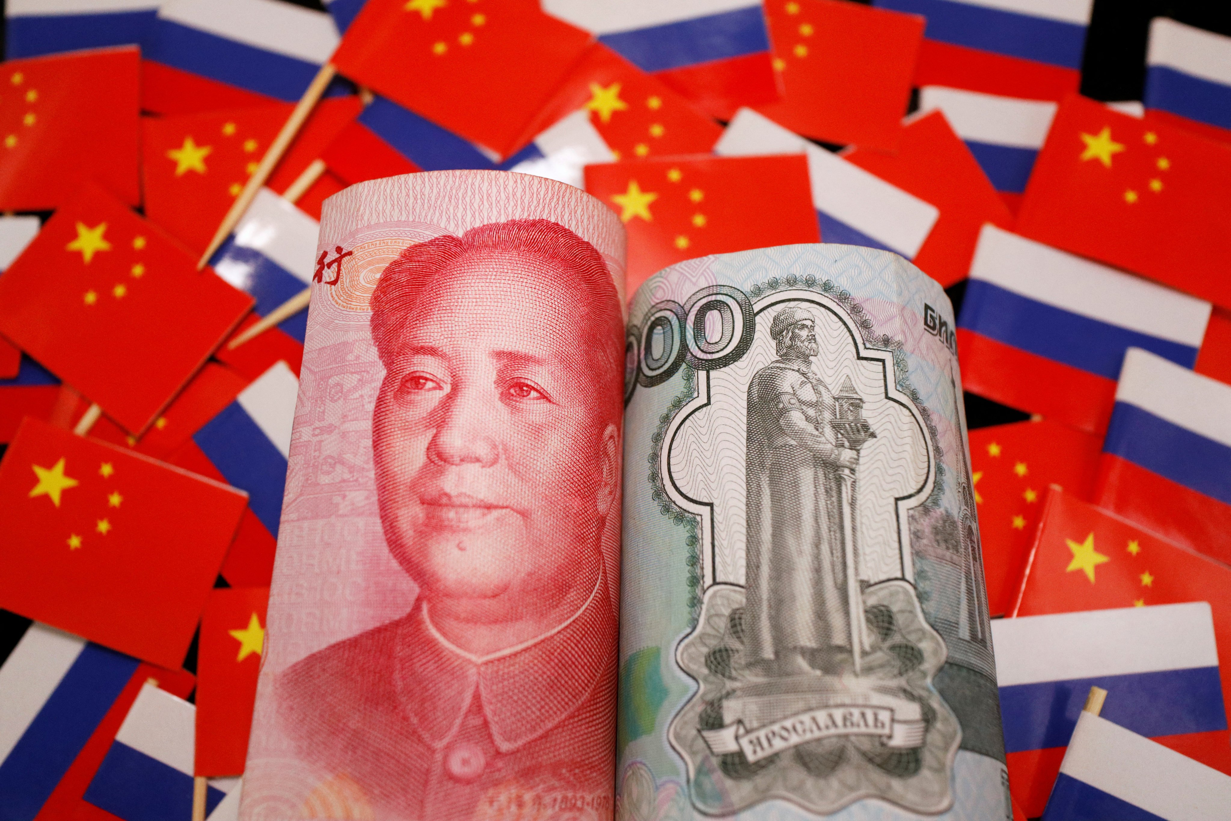 Russia still faces challenges in its quest to take out loans in China’s yuan. Photo: Reuters