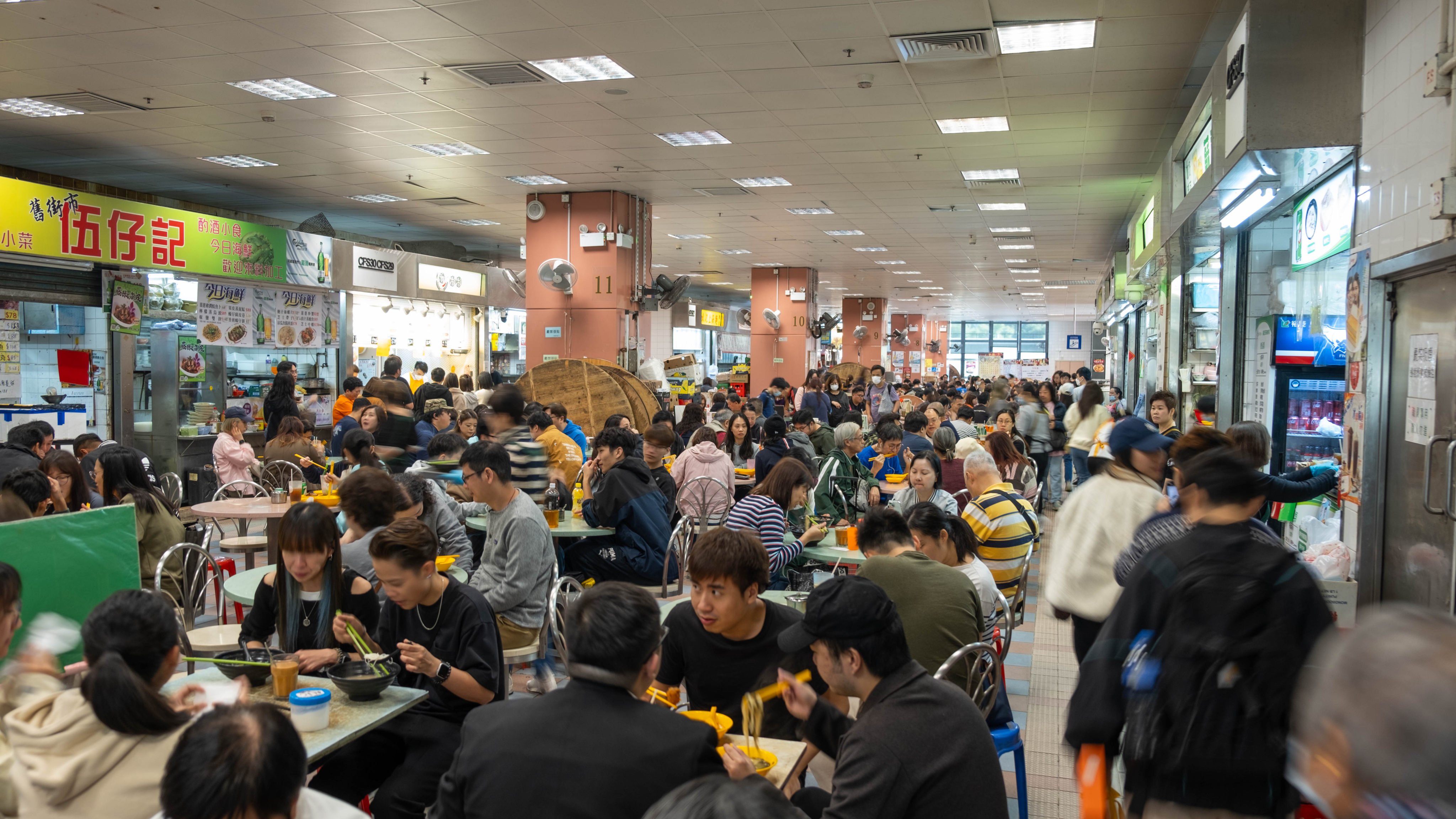 Crowds galore on a Saturday at Tai Po Hui Cooked Food Centre, Tai Po, on January 13, 2024. Photo: Sam Evans