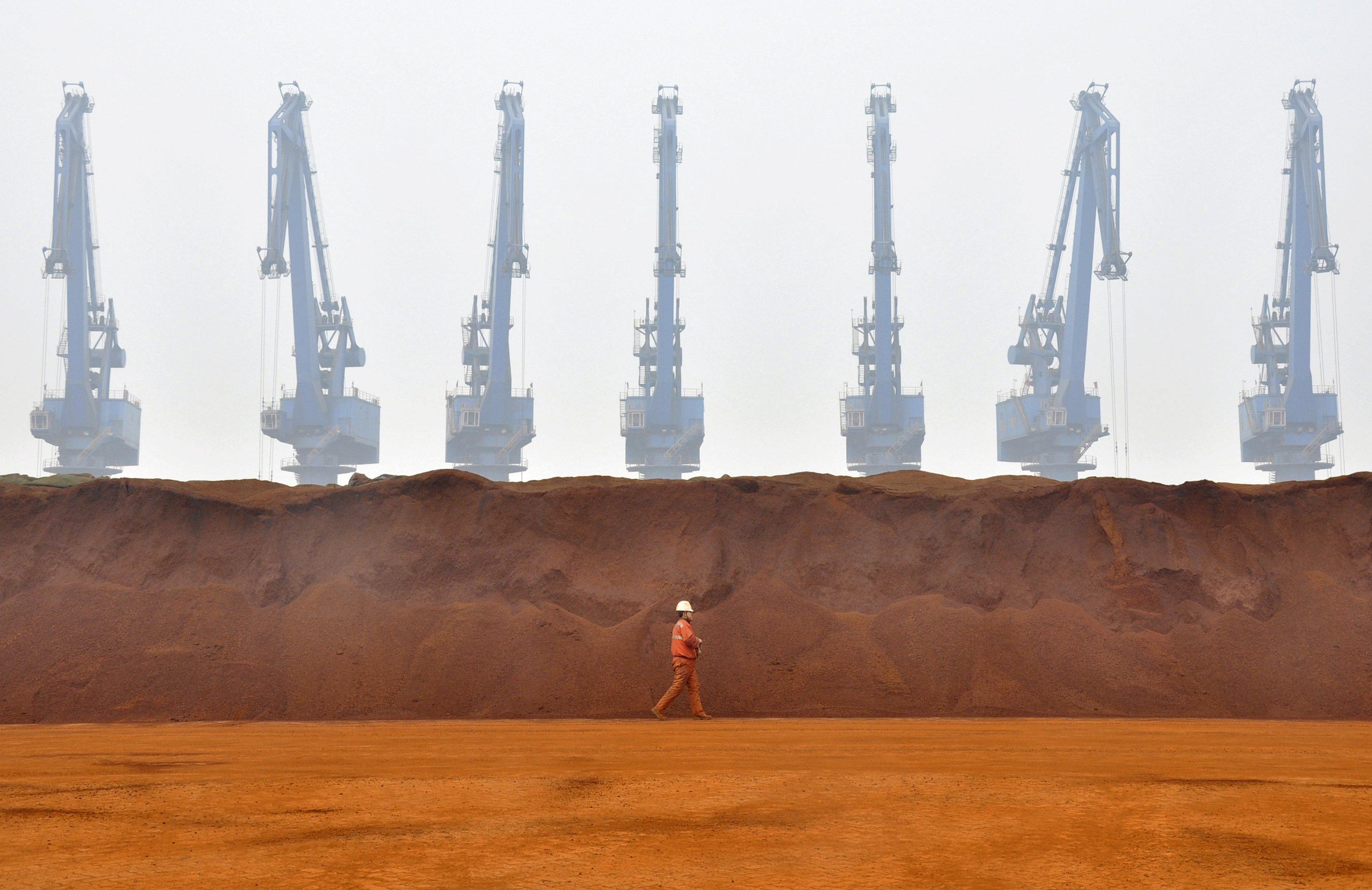 scmp.com - Bloomberg - China slump turns Fortescue from world-beating mining stock to big loser