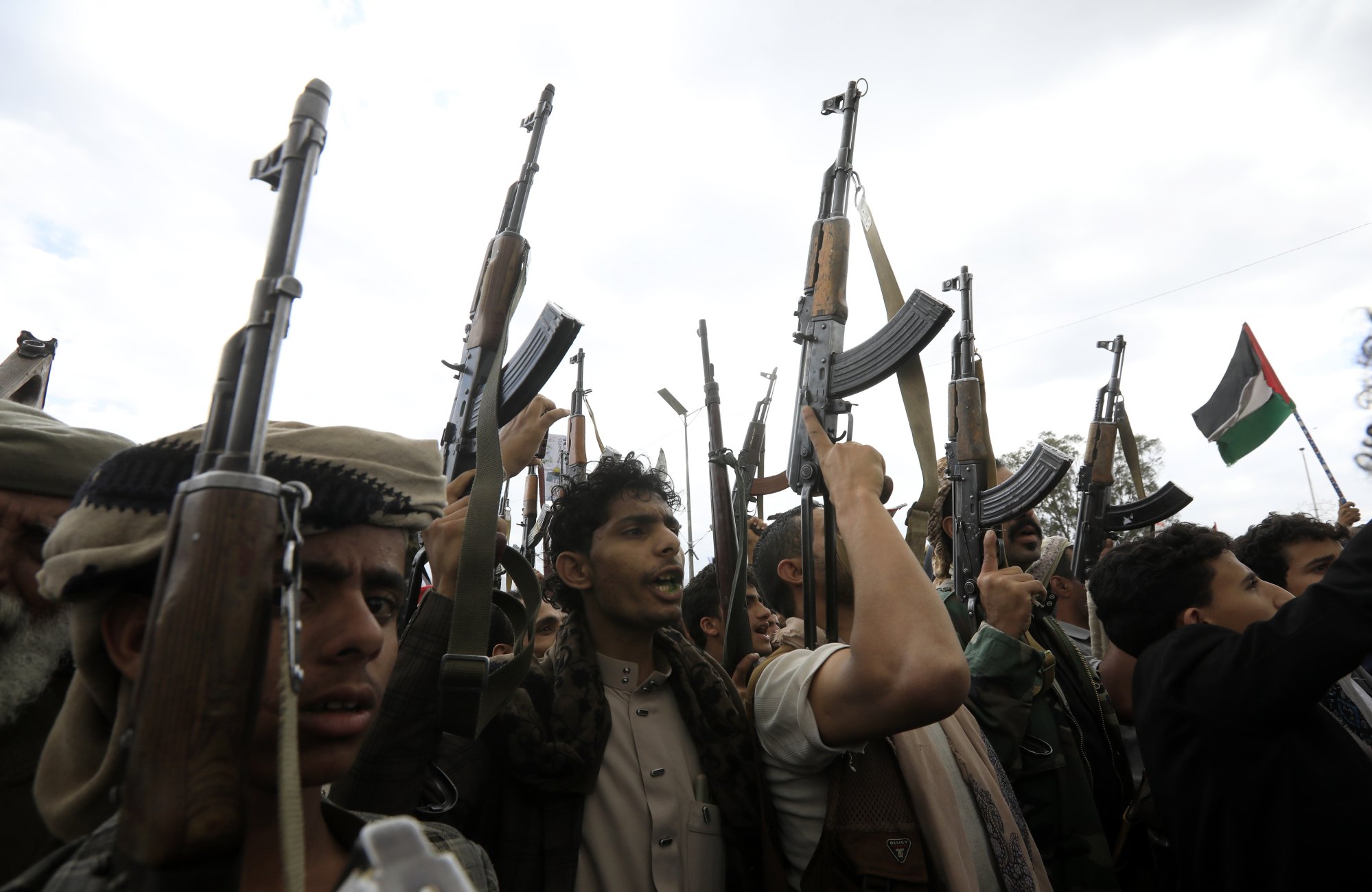 Houthi supporters rally against the US and Israel in Sanaa, Yemen. Photo: EPA-EFE