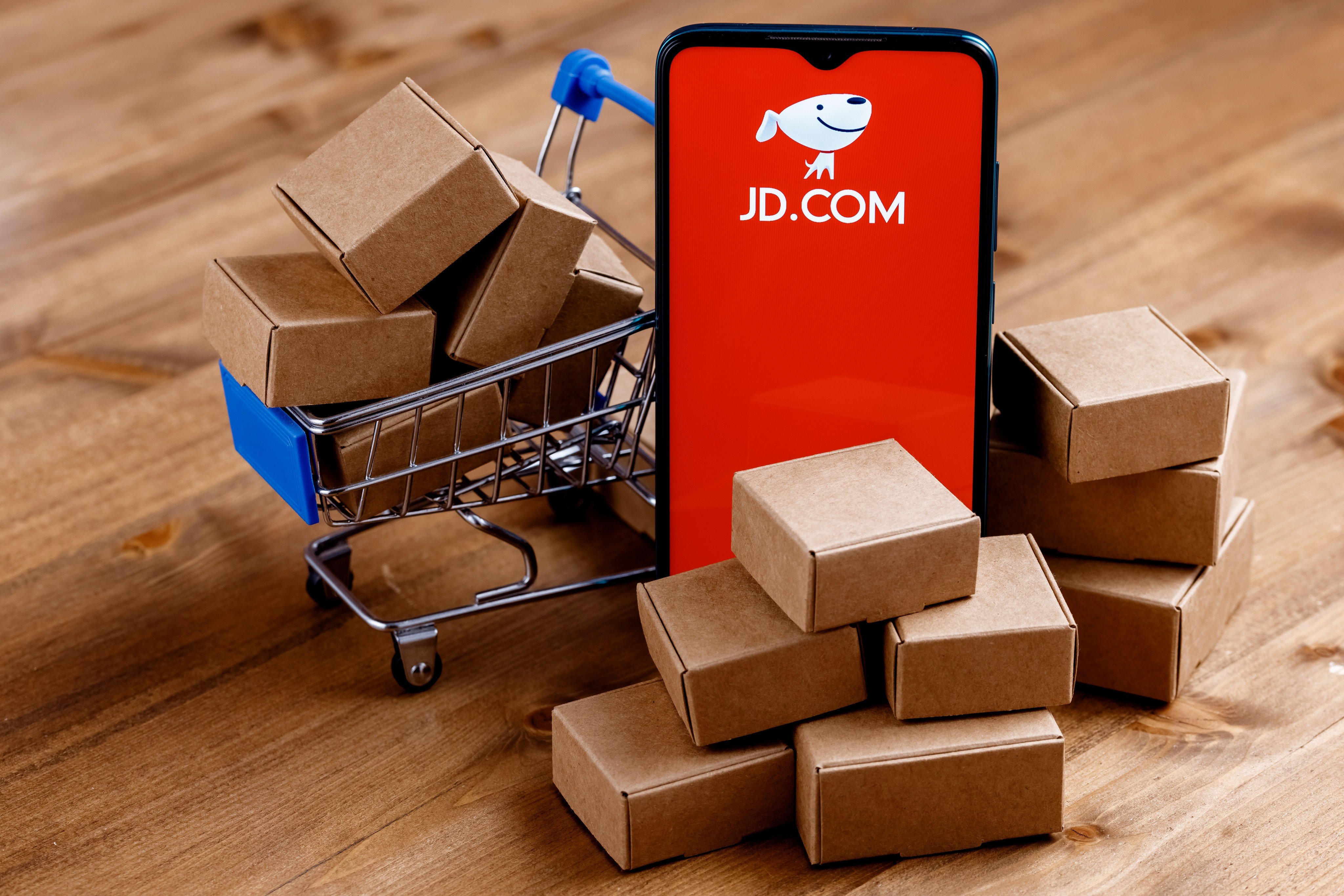 JD.com has been lowering prices amid rising competition. Photo: Shutterstock  