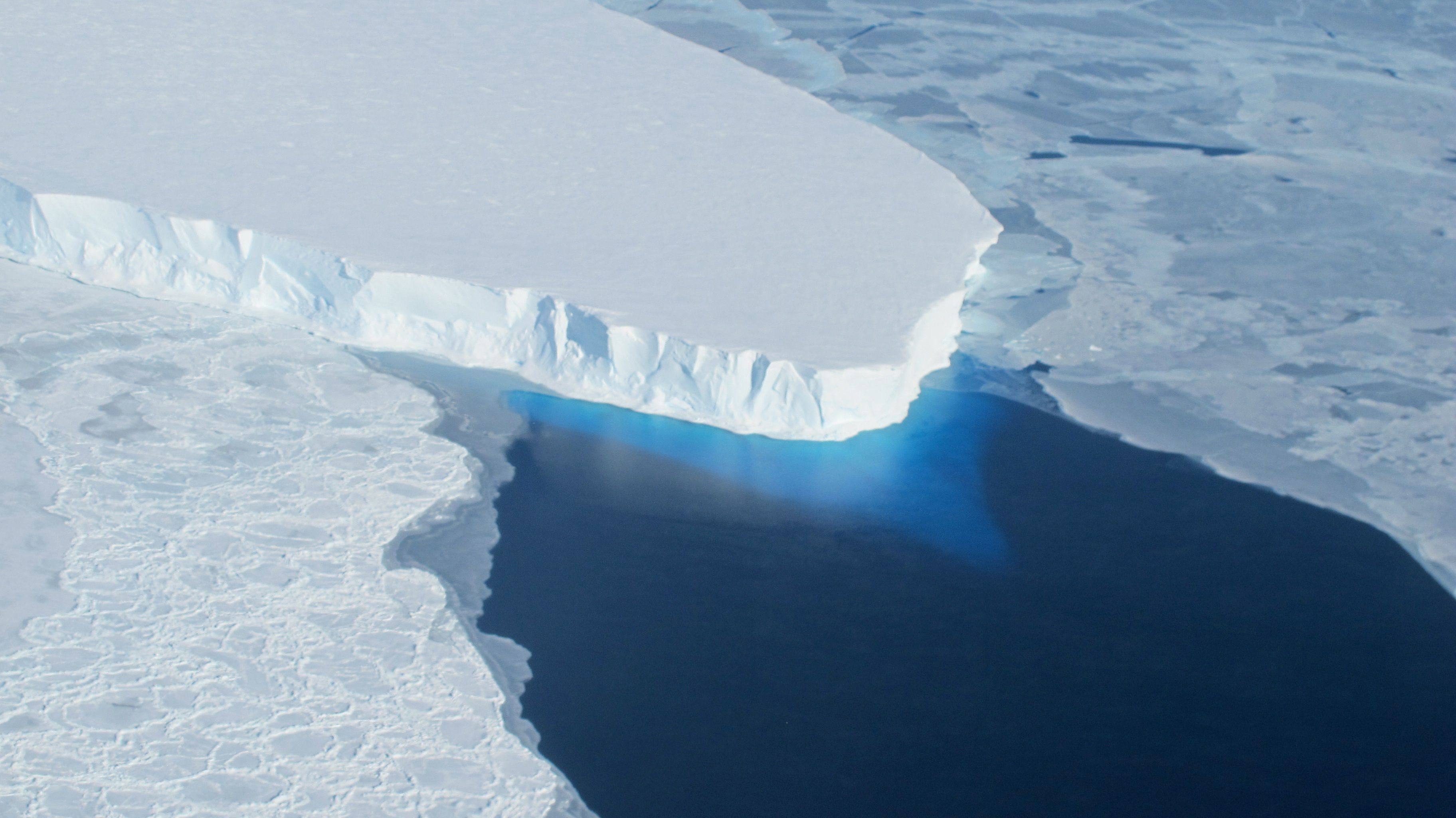 Long periods of time where the Earth has thick ice sheets covered large areas of land are called ice ages. Photo: AFP
