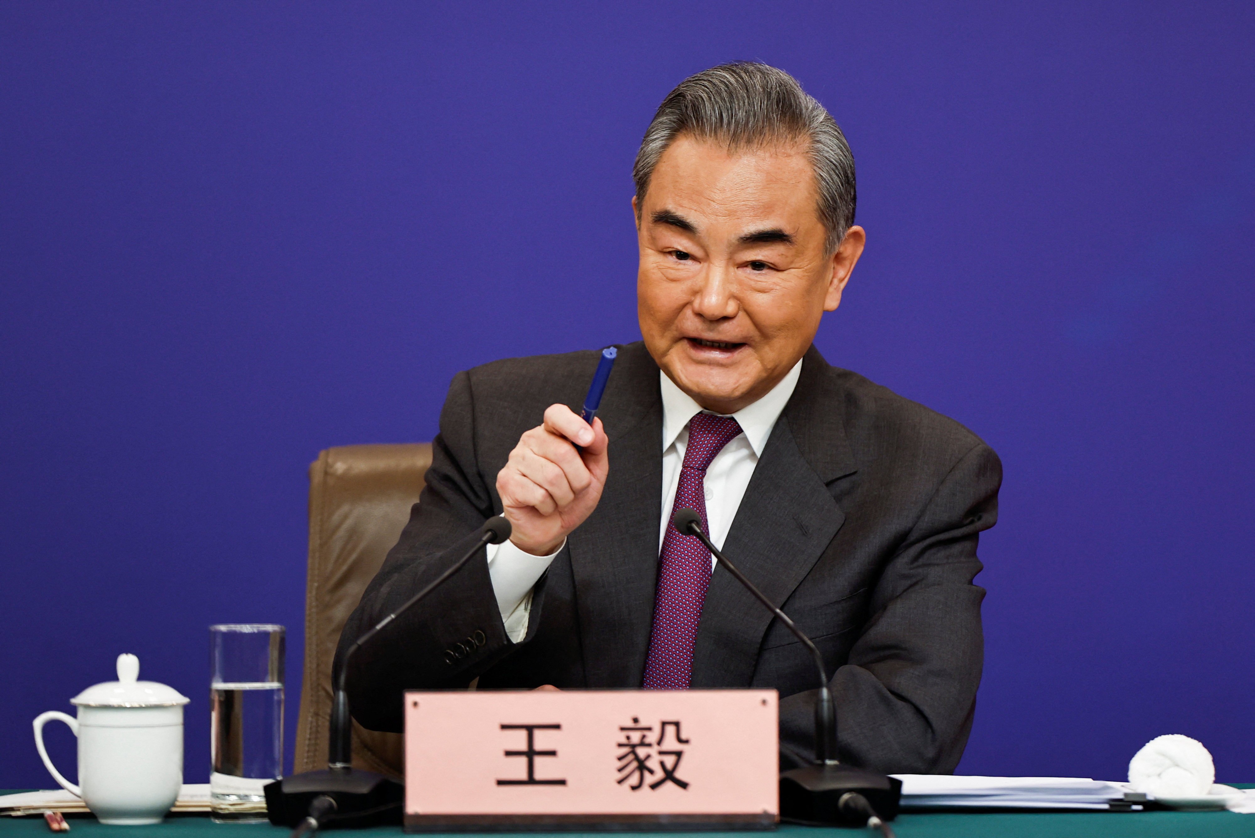 The Chinese foreign minister took on negative foreign sentiment about China’s economy during a press conference on the sidelines of the “two sessions” in Beijing. Photo: Reuters