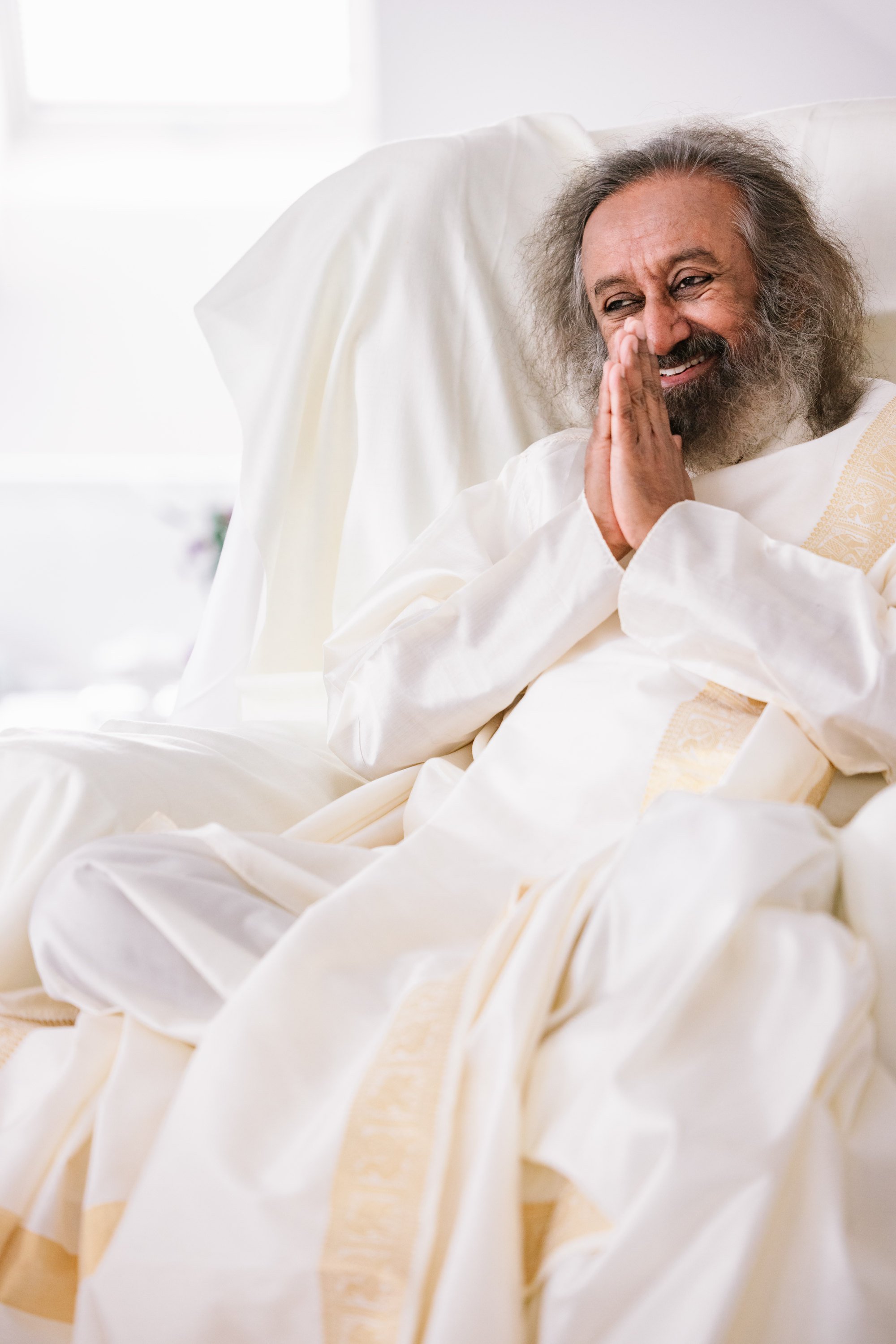How To Live a Deeper More Joyous Life with Sri Sri Ravi Shankar [Episode  #697]