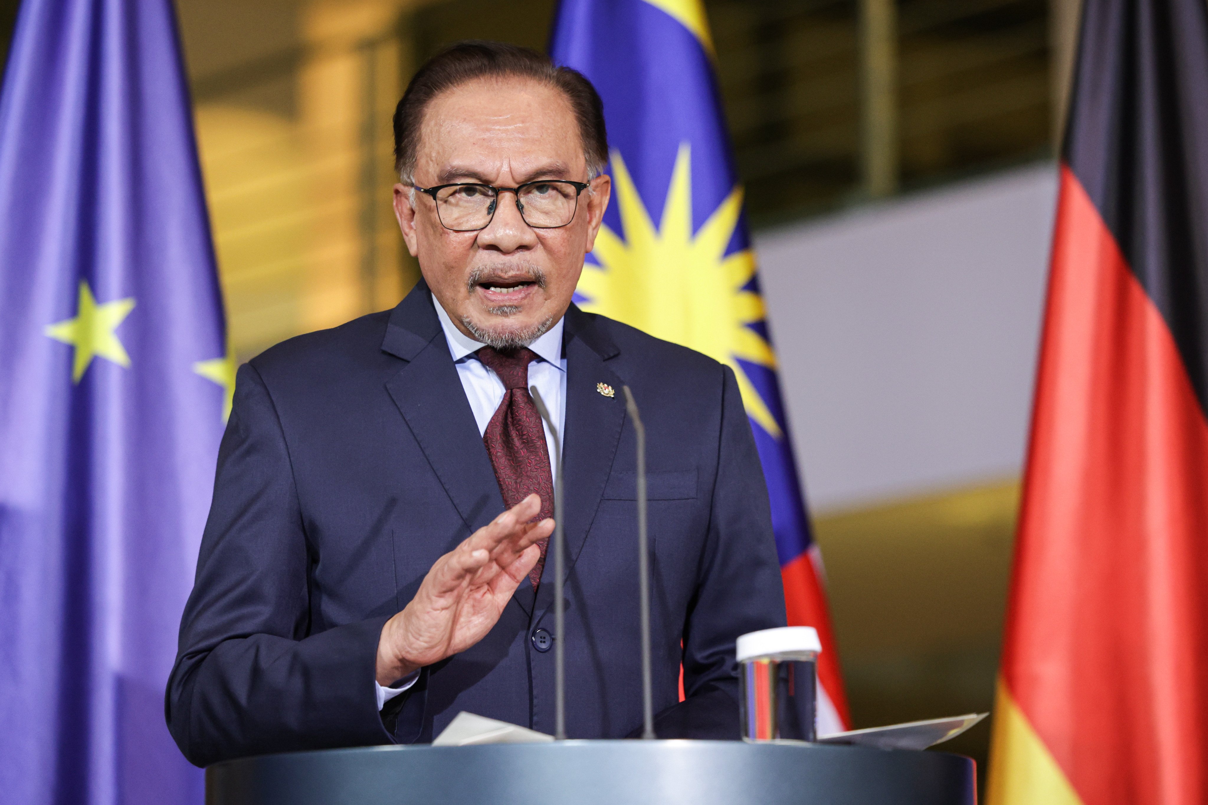 Malaysian Prime Minister Anwar Ibrahim speaks during a press conference with German Chancellor Olaf Scholz after their meeting in Berlin. Photo: dpa