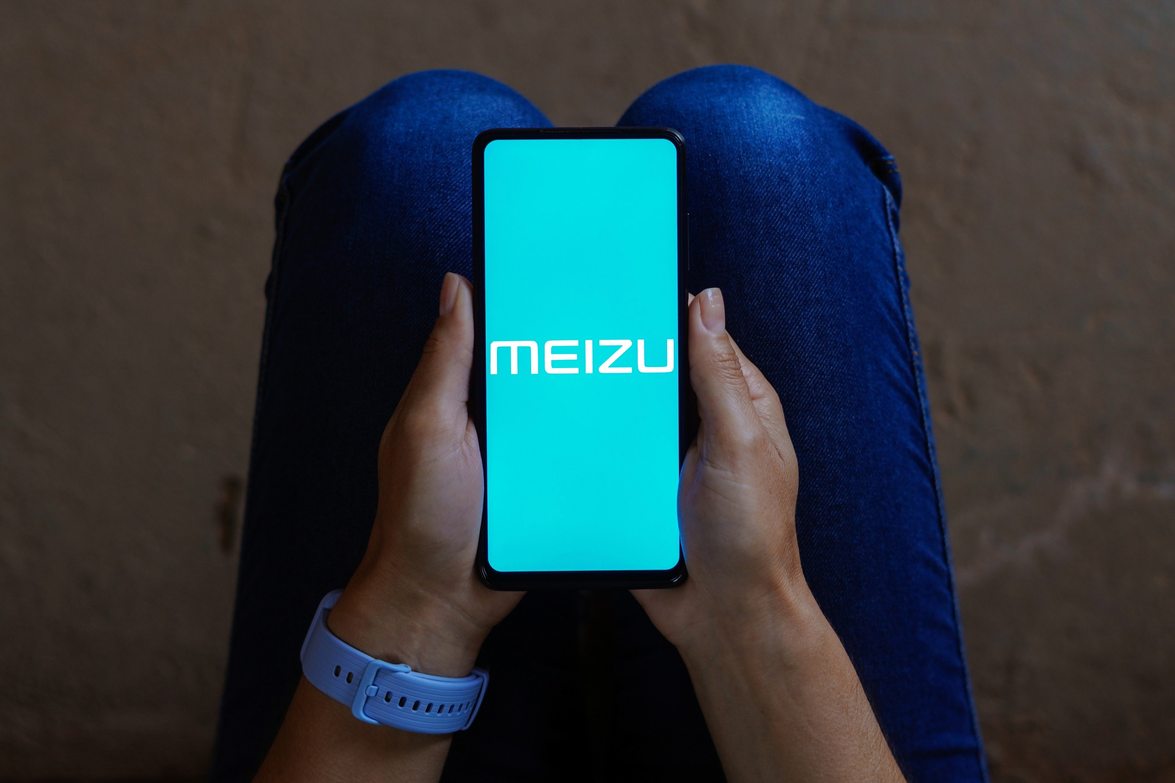 DreamSmart, the start-up behind smartphone brand Meizu, is working with banks on a potential IPO in Hong Kong this year. Photo: Shutterstock