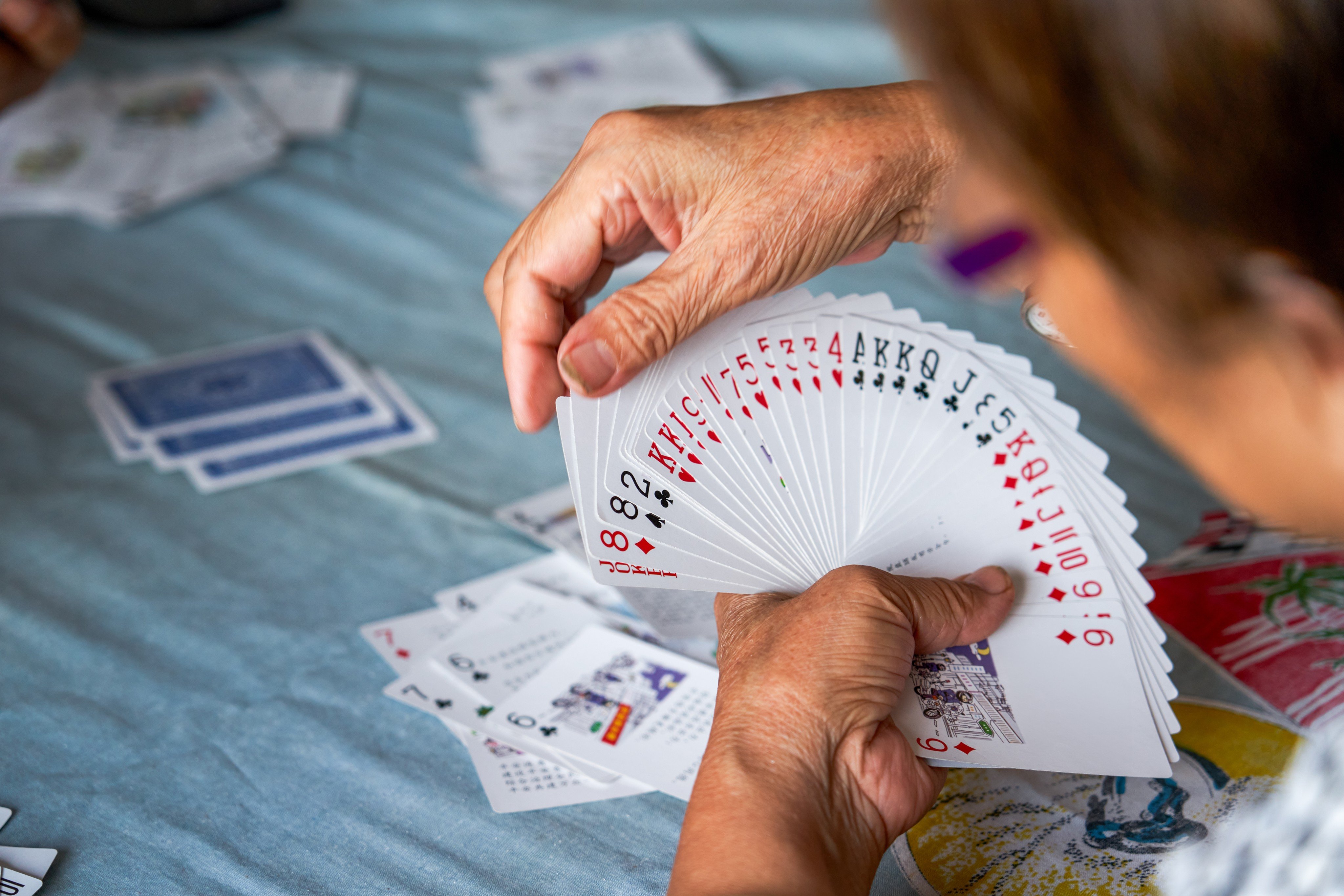 The card game guandan has become a staple of after-work gatherings in China among party officials, sources said. Photo: Shutterstock