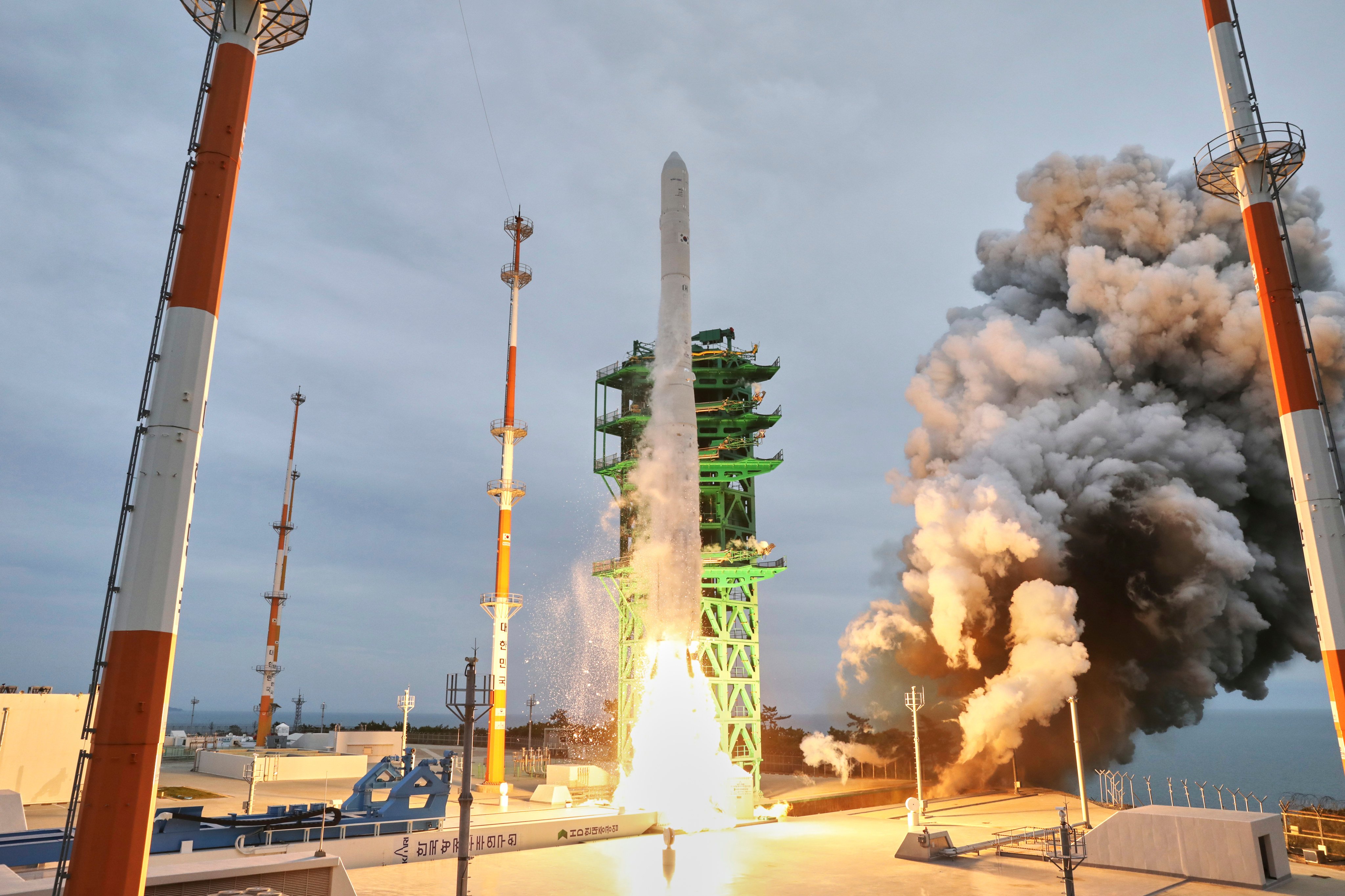 South Korea’s home-grown space rocket Nuri lifts off from Naro Space Center on May 25, 2023. File photo: YNA/dpa