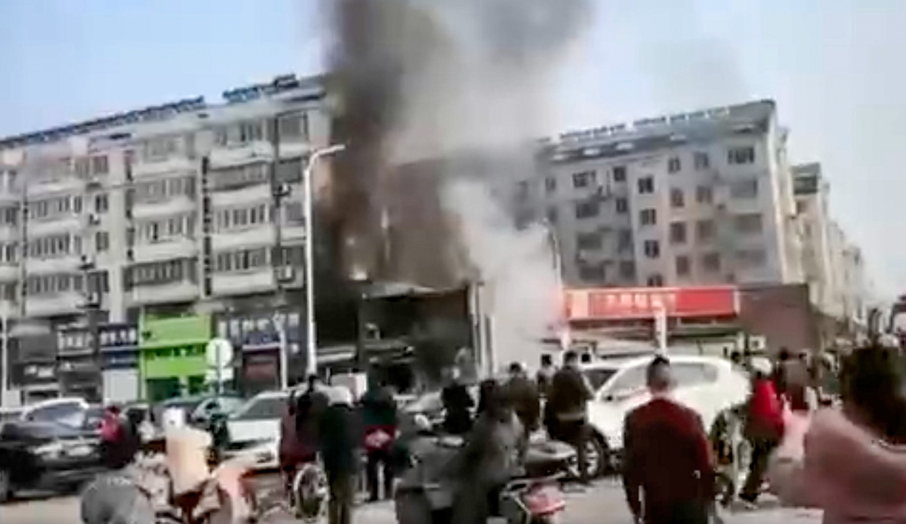 The explosion erupted at a barbecue restaurant in Huaian, Jiangsu province, on Saturday afternoon. Photo: Weibo