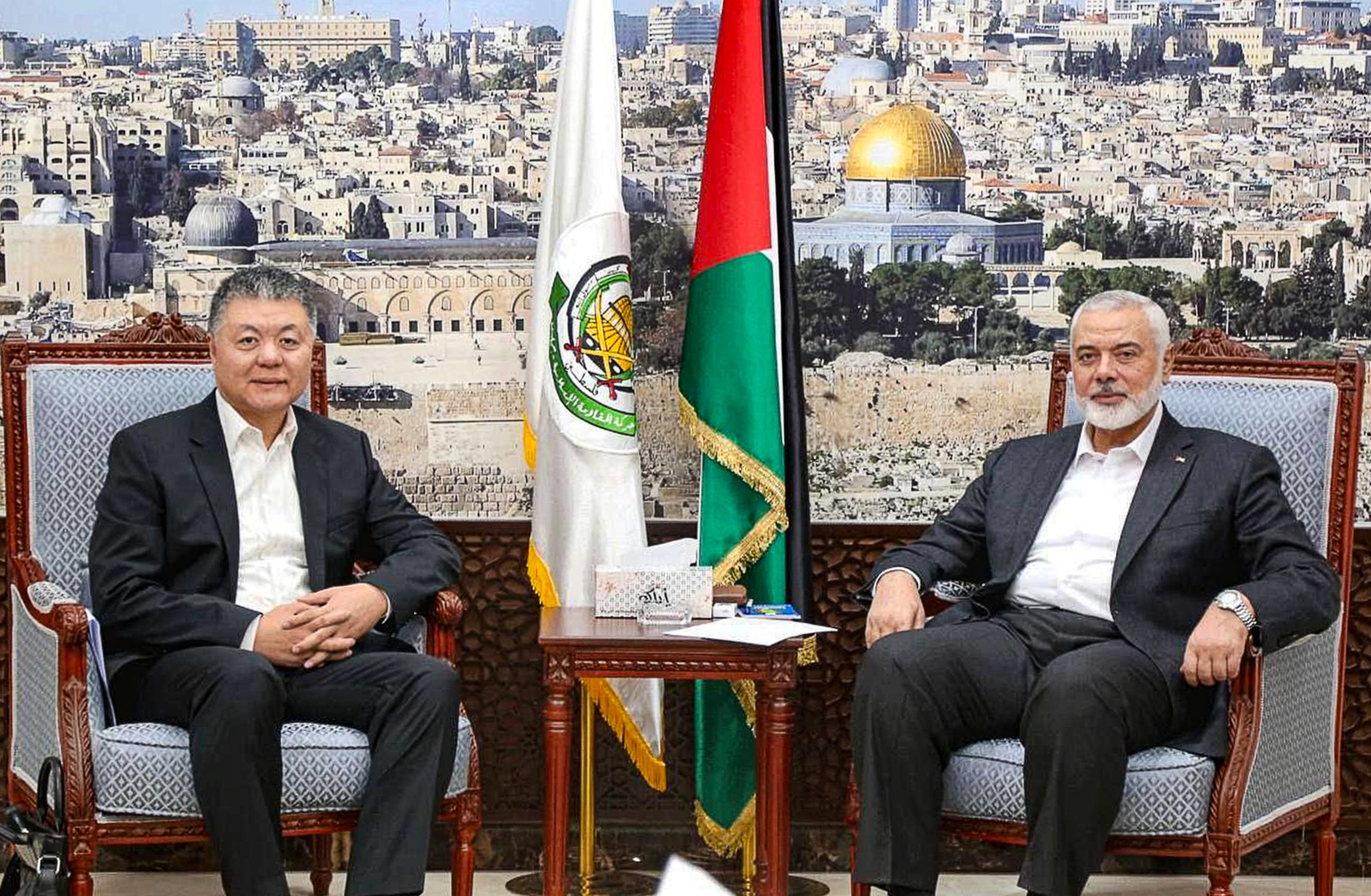 Hamas leader Ismail Haniyeh meets Wang Kejian, an envoy of the Chinese Foreign Ministry, in Qatar on Sunday afternoon to discuss the war in Gaza. Photo: X/@soupalestina
