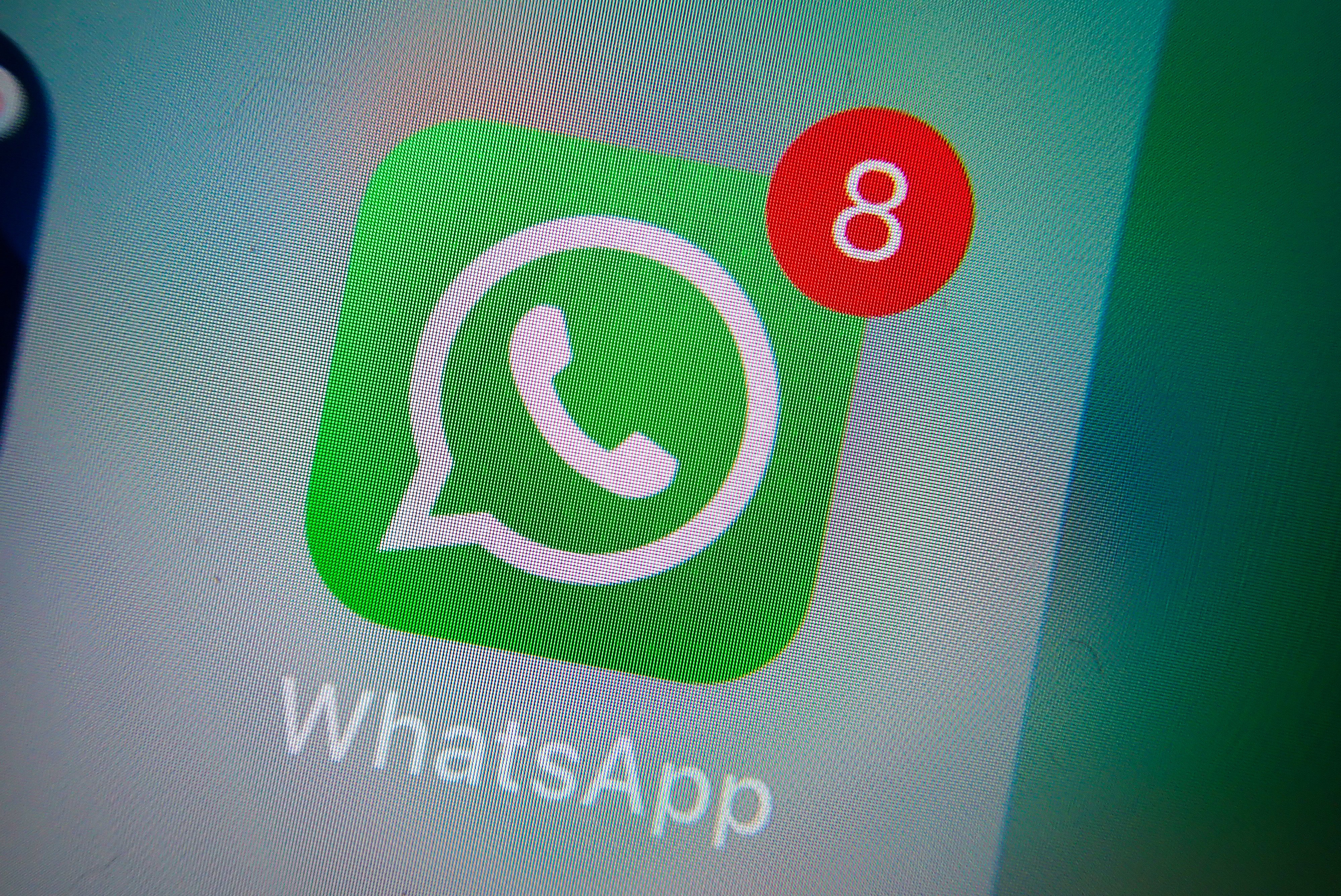 Hong Kong police have warned WhatsApp users to call their contacts before transferring any money. Photo: Shutterstock