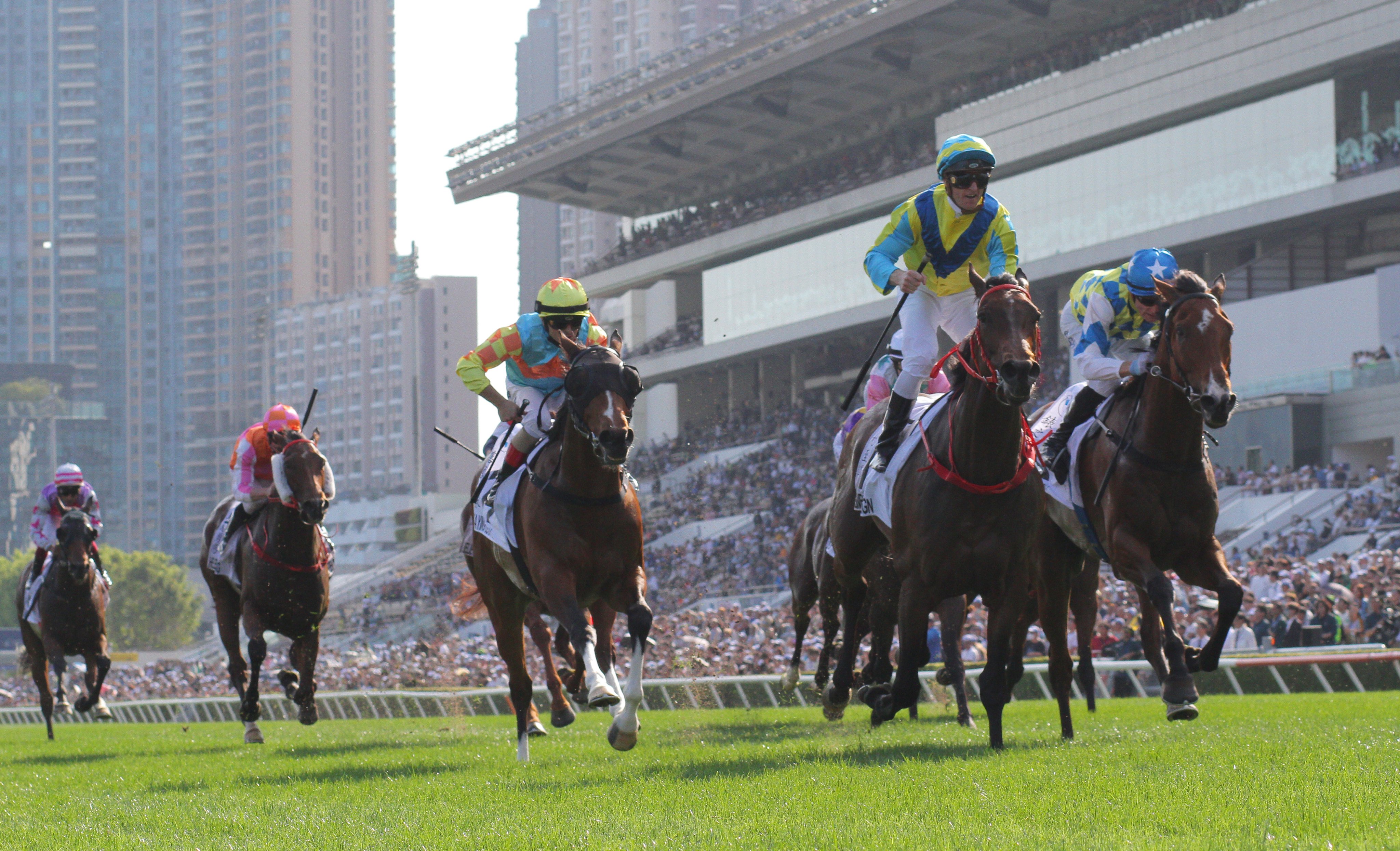 Ka Ying Generation (left) and Galaxy Patch (right) finish behind Massive Sovereign in the Hong Kong Derby. Photo: Kenneth Chan