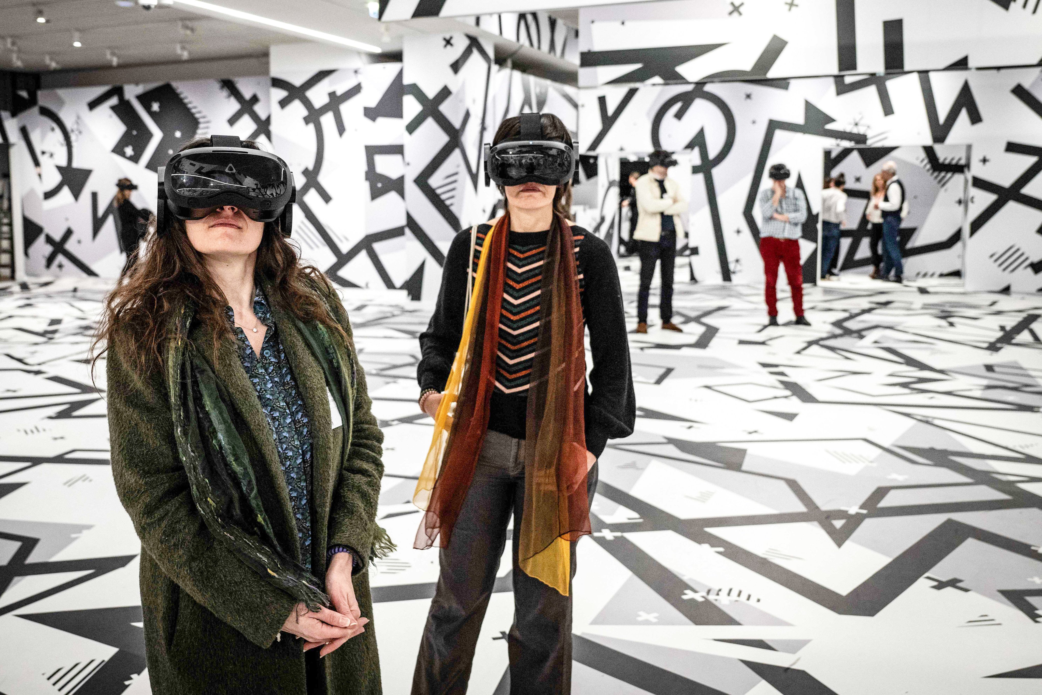 Wearing VR headsets, visitors to Paris’ Orsay Museum are transported back to the dawn of Impressionism in 1874 Paris. Photo: AFP