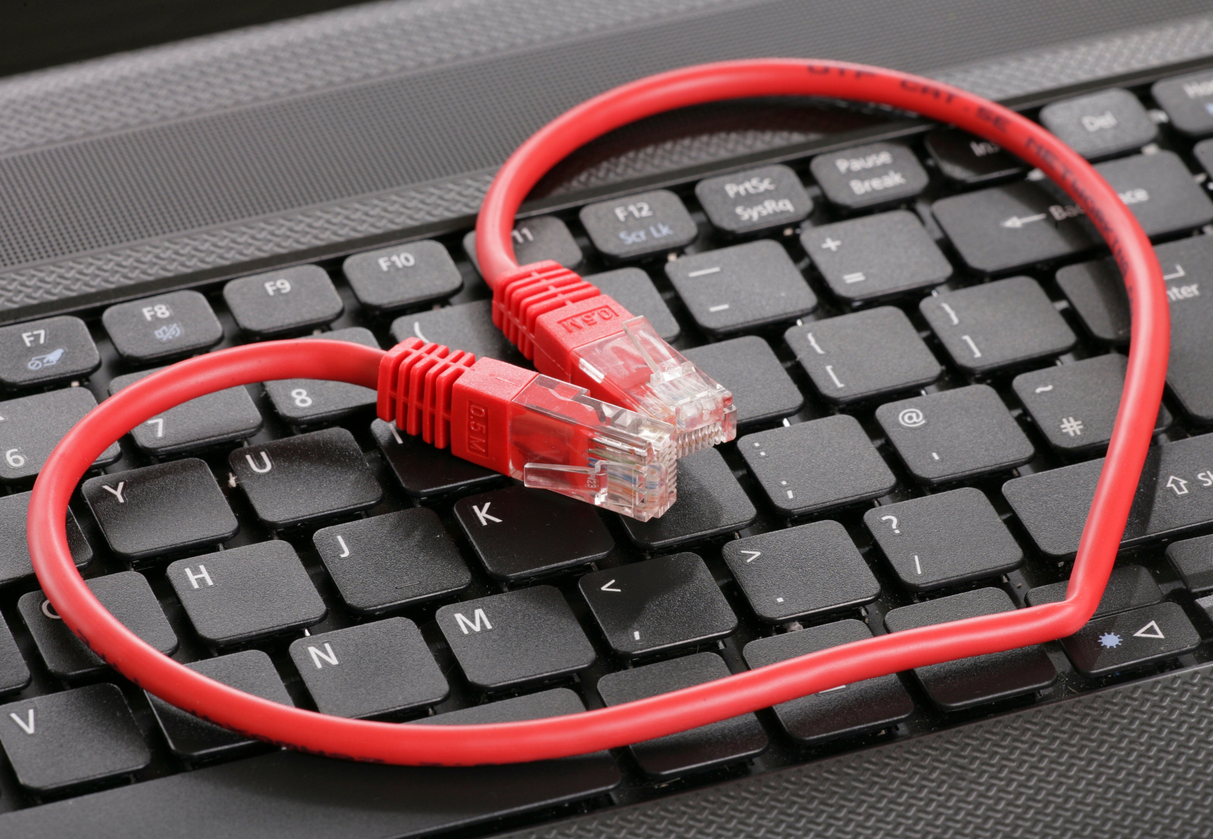 An elderly Hongkonger has fallen victim to an online romance scam. Photo: Shutterstock