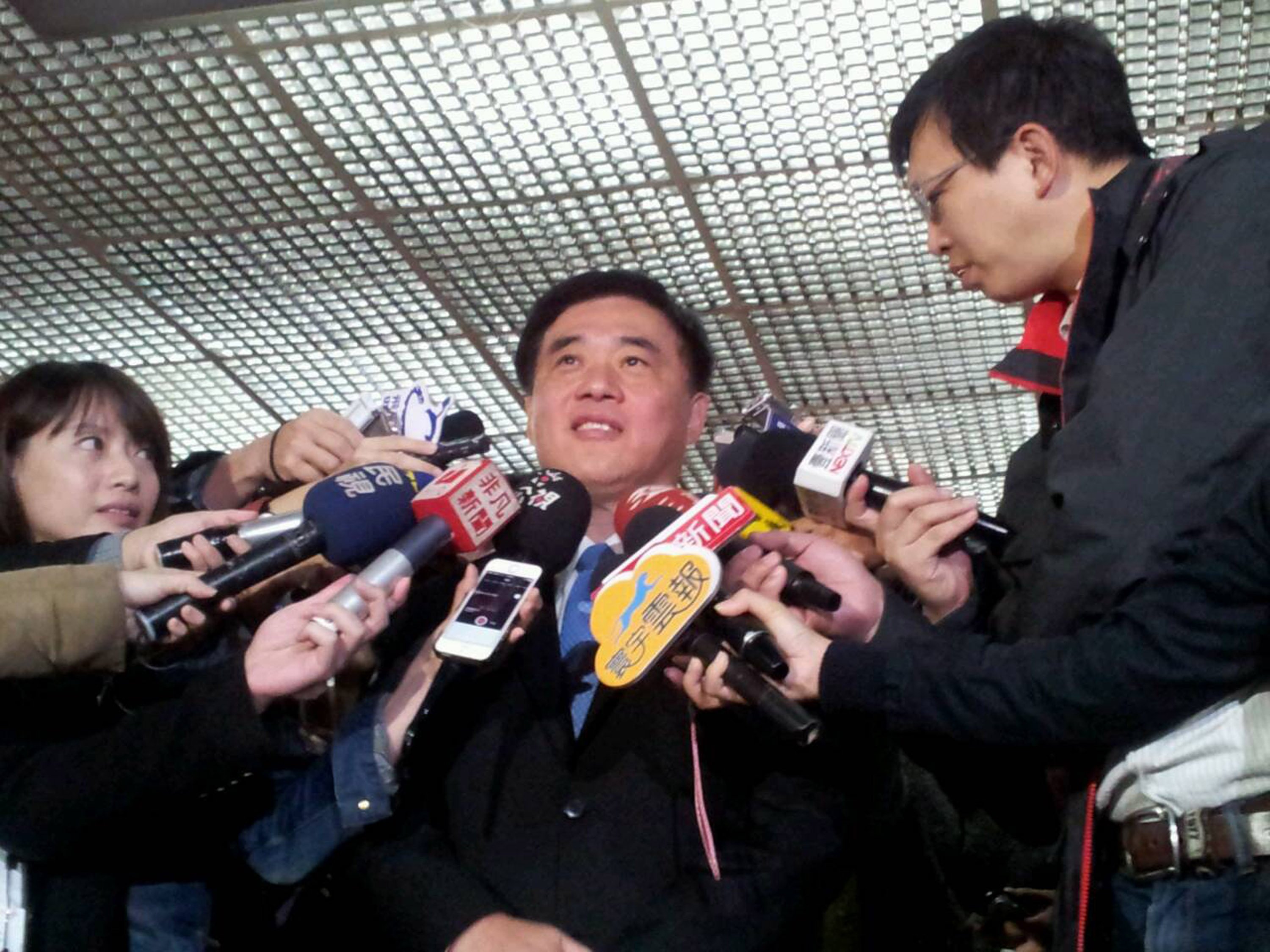 Hau Lung-bin, a former mayor of Taipei, said he planned to travel to Henan province next week. Photo: CNA
